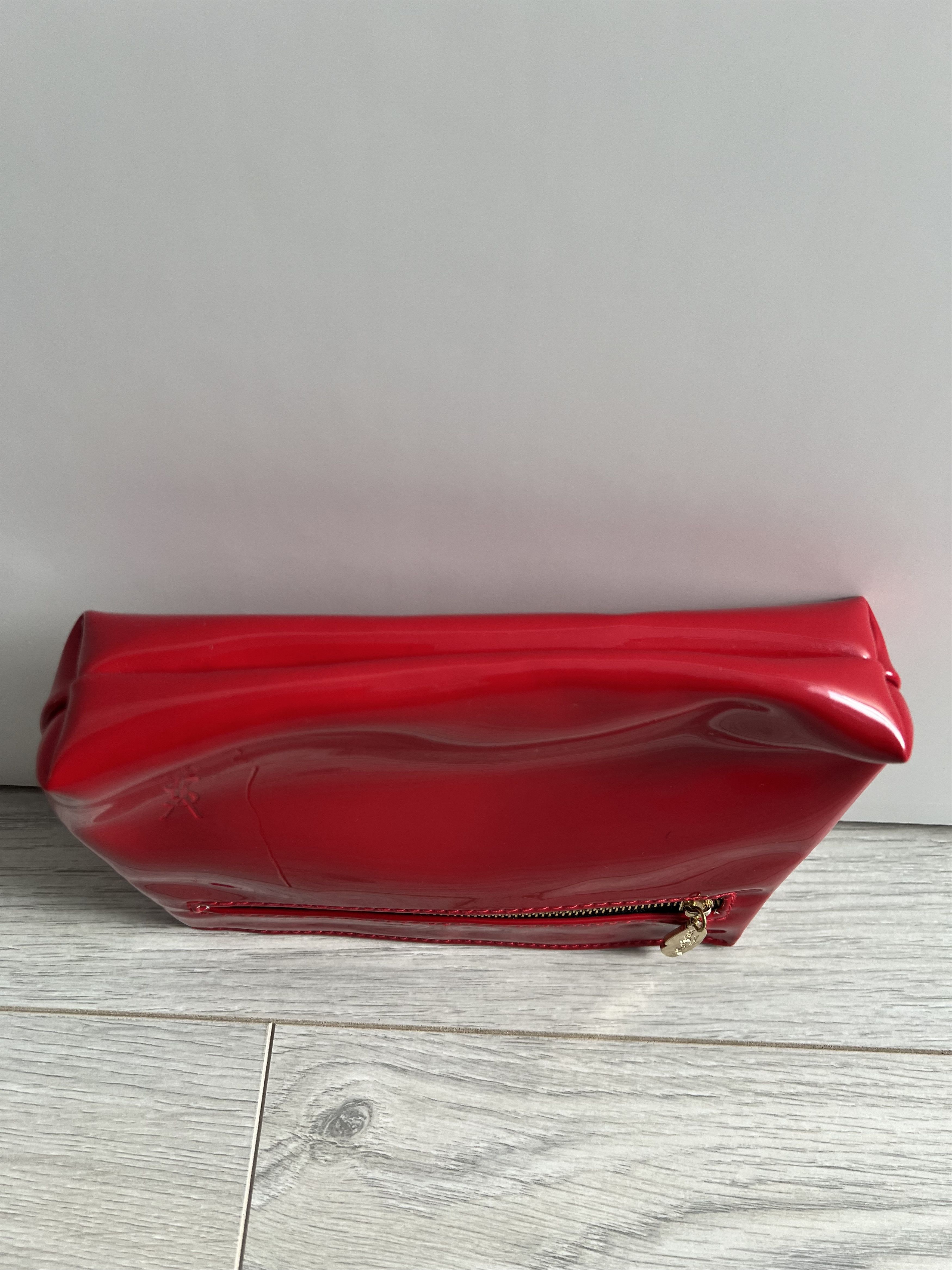 Yves Saint Laurent YSL Yves Saint Laurent Beaute Cosmetic Bag Size ONE SIZE - 5 Thumbnail