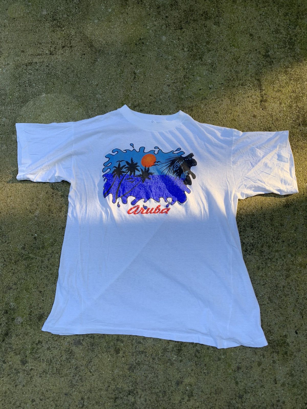 Vintage Vintage Aruba Vacation T Shirt Size US XL / EU 56 / 4 - 1 Thumbnail