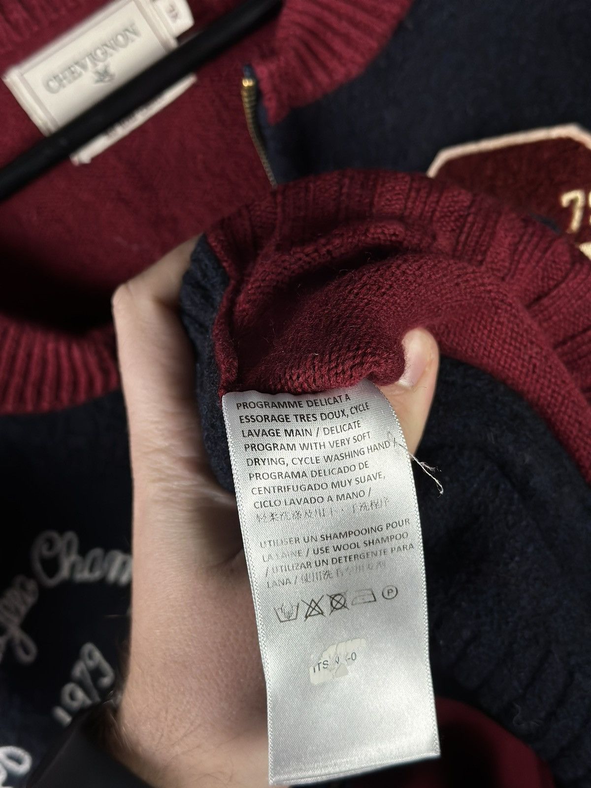 Chevignon Chevignon Wool Knitwear Sweatshirt Used Size M-L Size US M / EU 48-50 / 2 - 14 Thumbnail