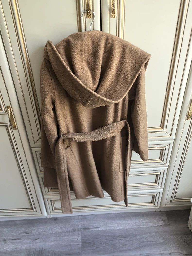 Max Mara Max Mara Coat, hooded, hooded, laced, camel hair. Size S / US 4 / IT 40 - 4 Thumbnail