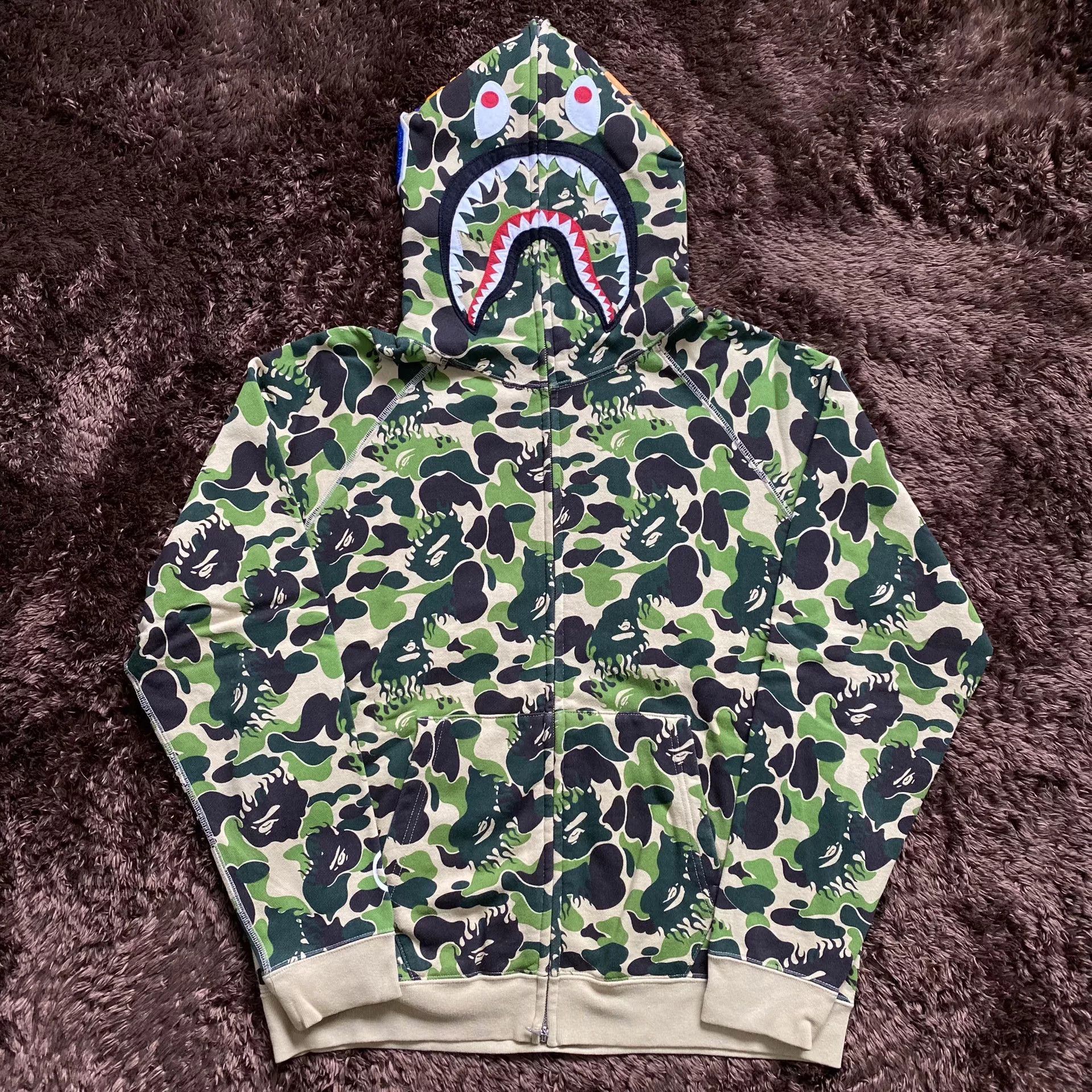 Bape Bape Shark Green Hoodie m Men Size US M / EU 48-50 / 2 - 1 Thumbnail