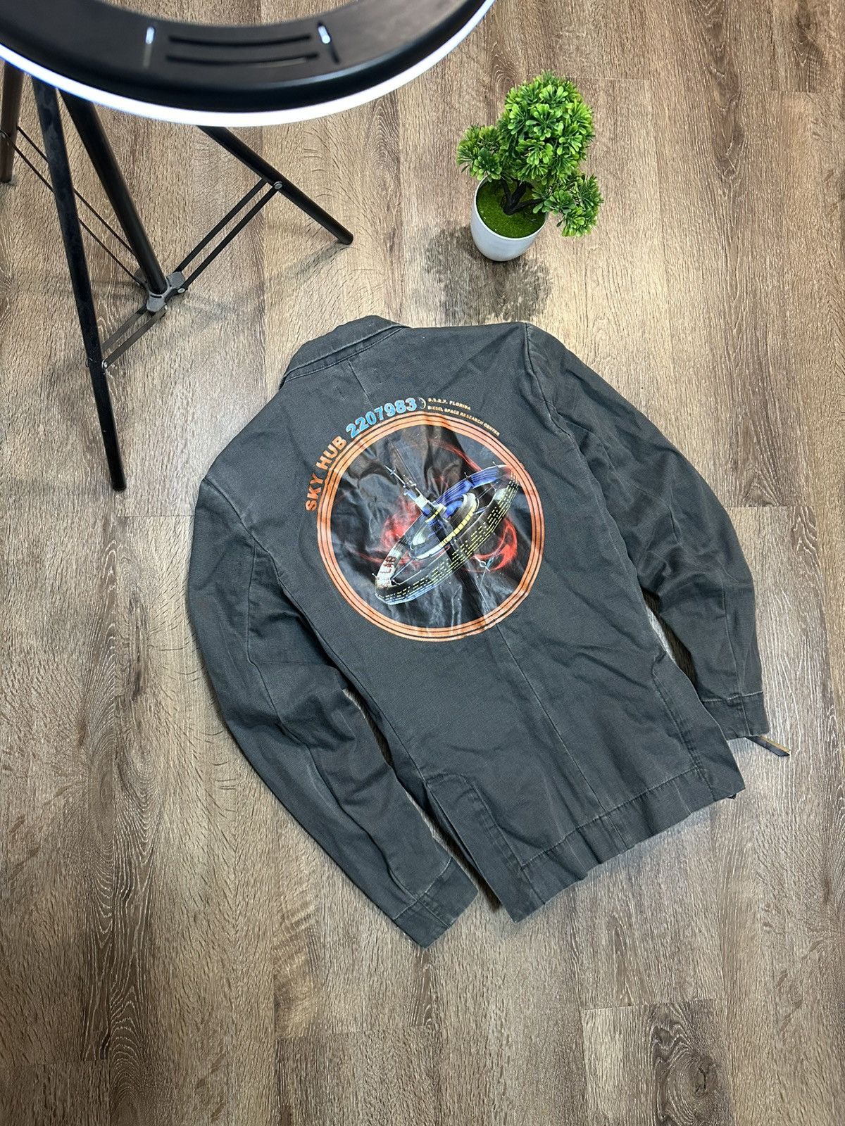 Diesel Diesel Vintage Jacket SPACE RESEARCH Big Logo Avan-Garde Size US L / EU 52-54 / 3 - 1 Thumbnail