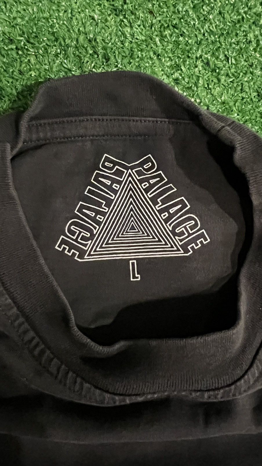 Palace Palace Tri-Ferg “Tri-To-Help” T-Shirt Size US L / EU 52-54 / 3 - 5 Thumbnail
