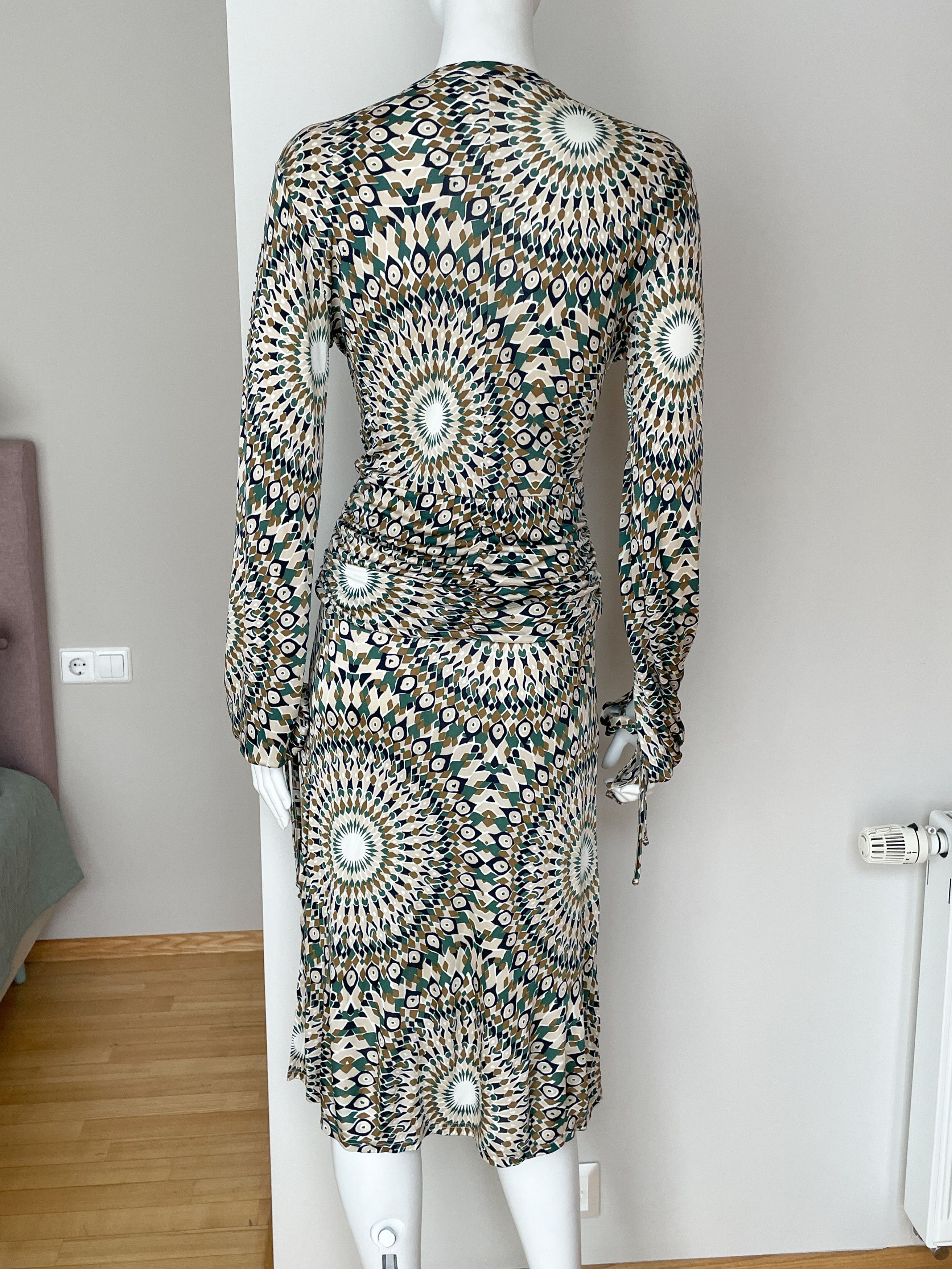 Valentino green and beige geometric pattern dress Size M / US 6-8 / IT 42-44 - 6 Thumbnail