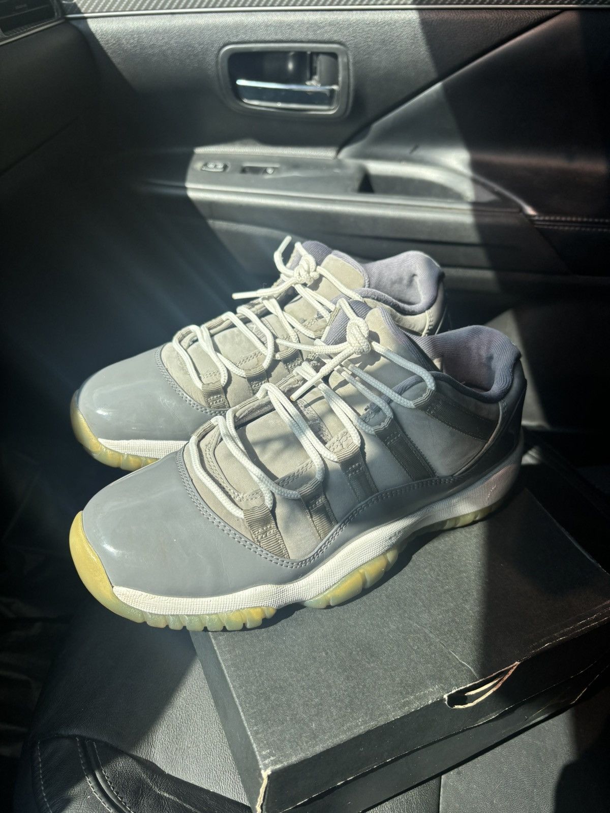 Jordan Brand Cool grey Jordan 11 Size US 6 / EU 39 - 1 Thumbnail