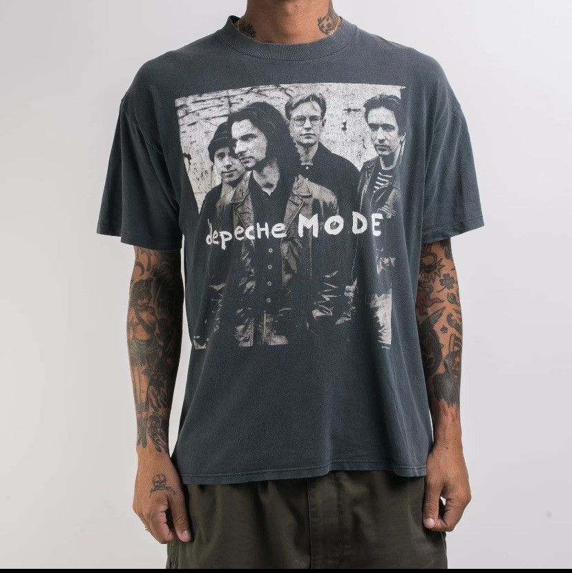 Vintage Depeche Mode Devotional Tour 1993 T-Shirt XL Size Size US XL / EU 56 / 4 - 1 Preview