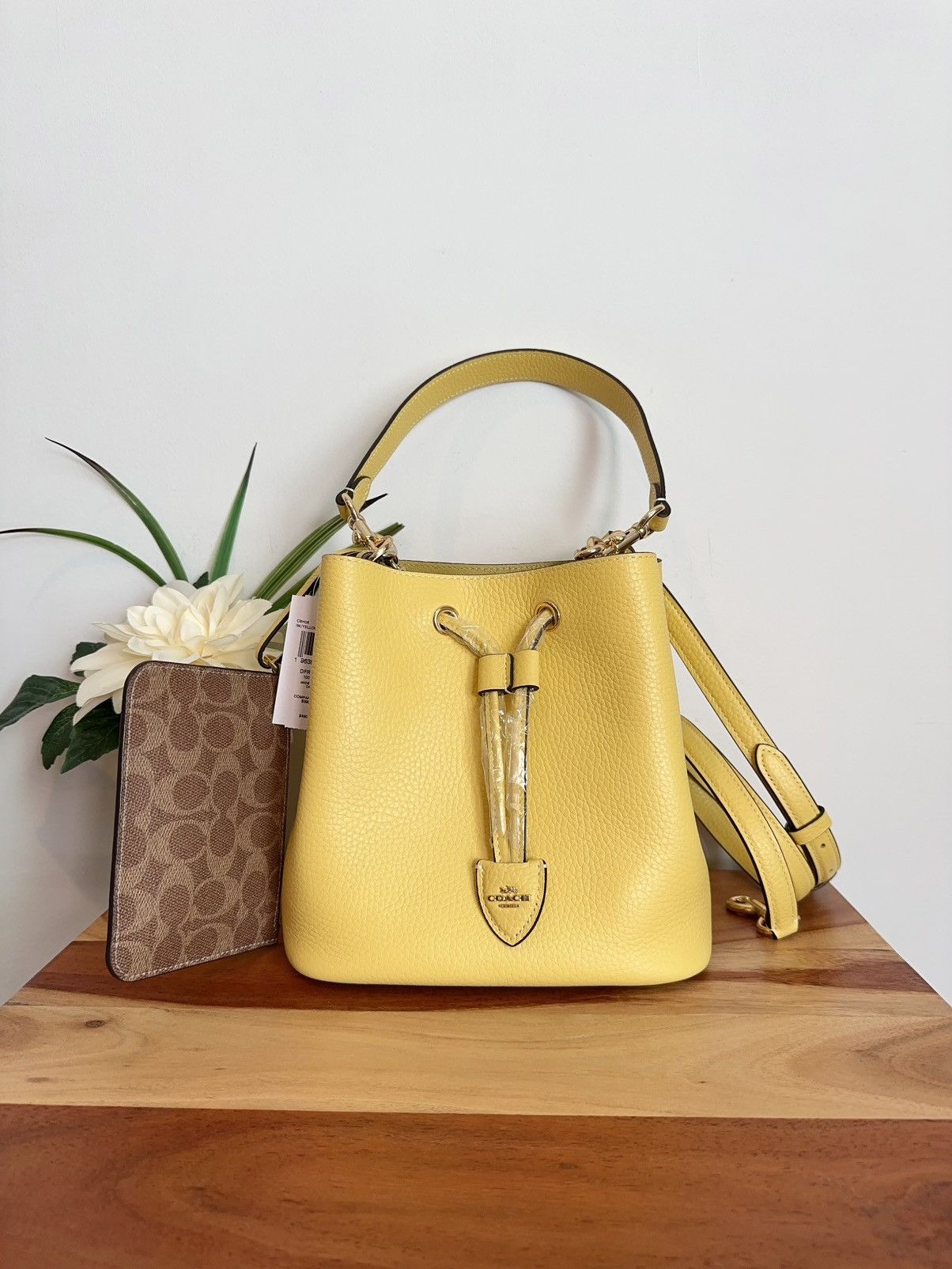 NWT Rowan Bucket Bag