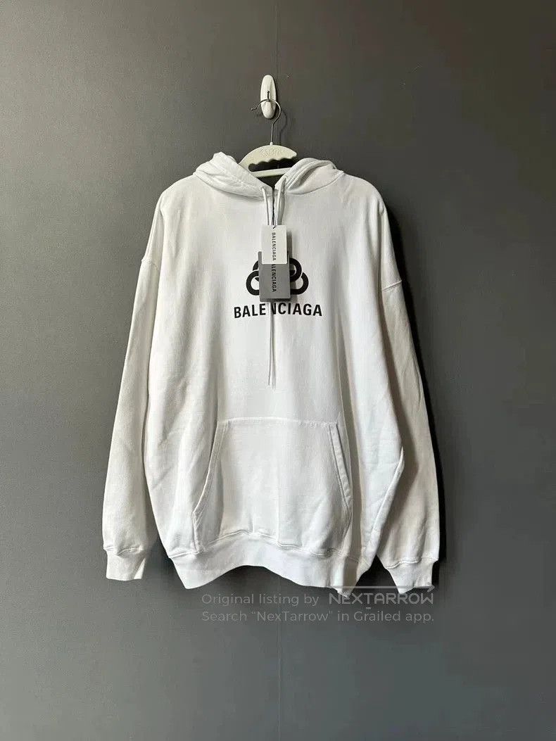Balenciaga Balenciaga Lock Buckle Hoodie. Size US S / EU 44-46 / 1 - 1 Thumbnail
