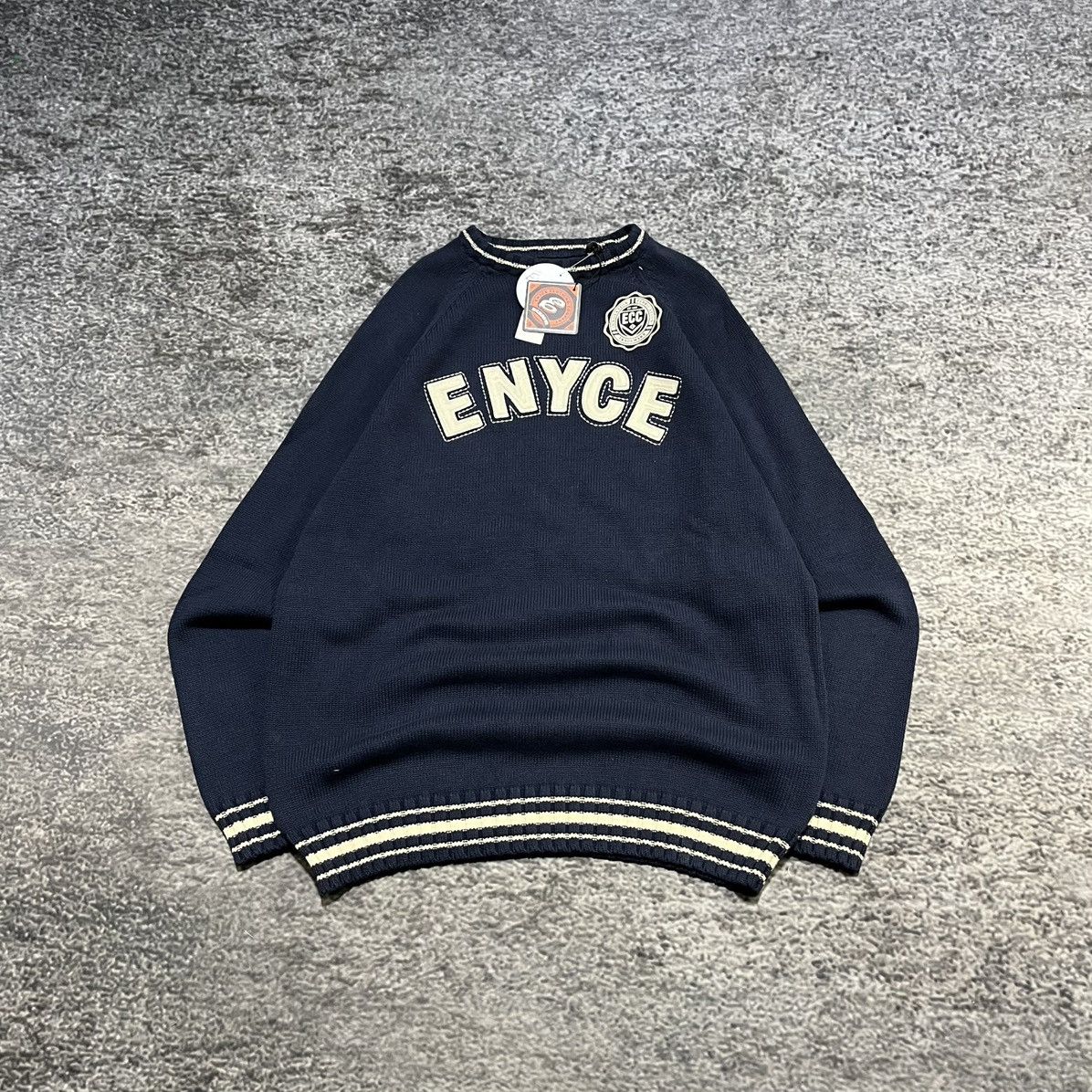 Enyce Vintage Y2K Enyce Hip-Hop Skater Spellout Crewneck Sweater Size US L / EU 52-54 / 3 - 1 Thumbnail