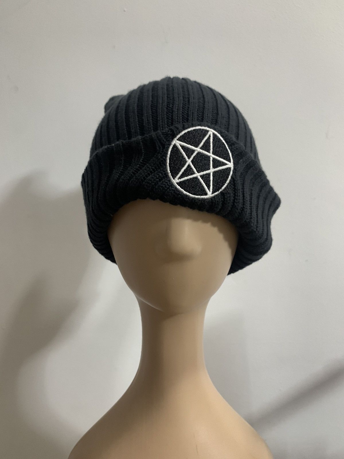 Japanese Brand E Hyphen World Gallery Devil Horn Beanie Hat Size ONE SIZE - 1 Thumbnail