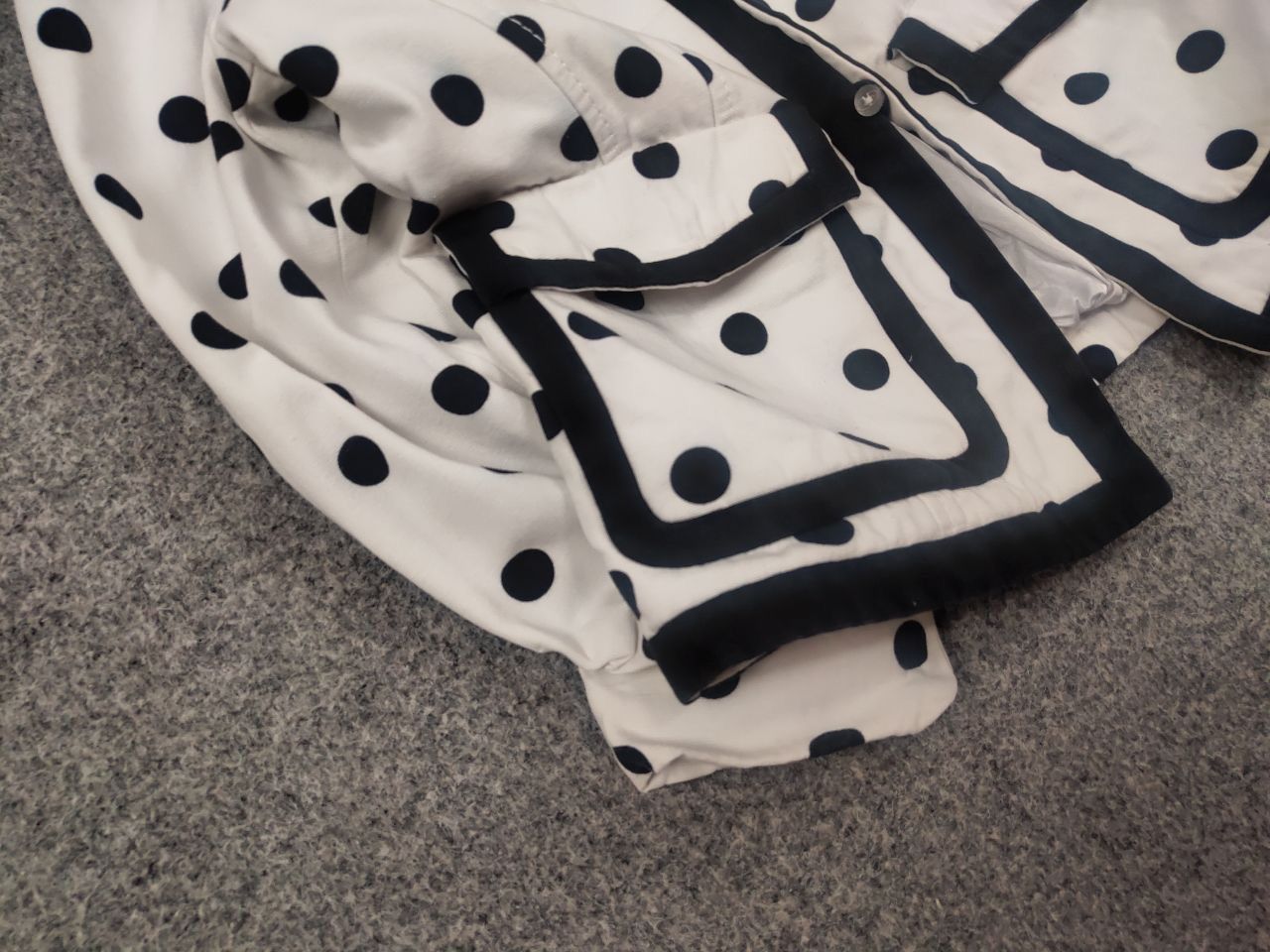 Valentino Valentino Roman Vintage Blazer jacket white black polka dots Size M / US 6-8 / IT 42-44 - 8 Thumbnail