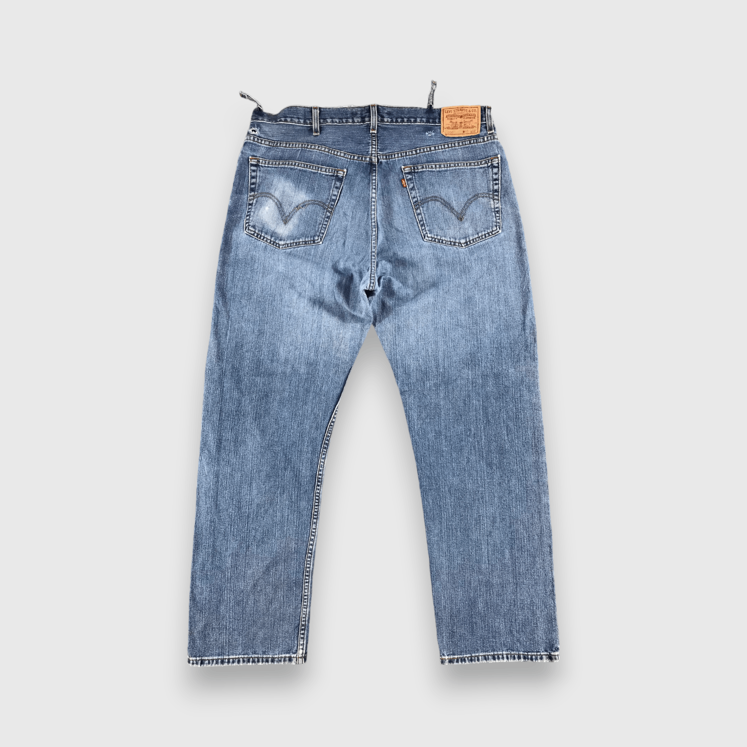Levi's Medium Wash Vintage Levis 505 Jeans-J1099 Size US 40 / EU 56 - 2 Thumbnail