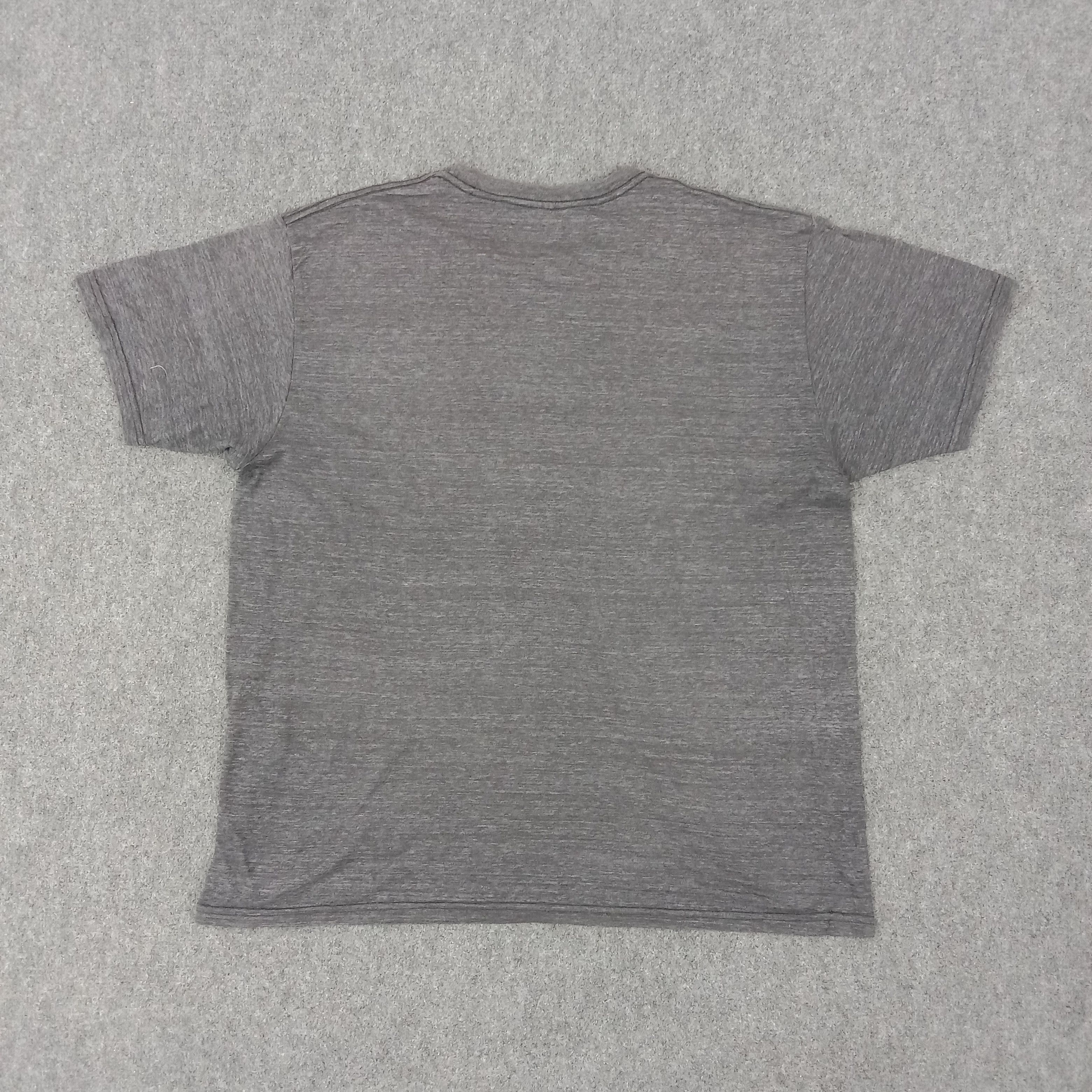 Ford × Mustang × Vintage Ford Mustang American Supercar Racing Tshirt Size US XL / EU 56 / 4 - 4 Thumbnail