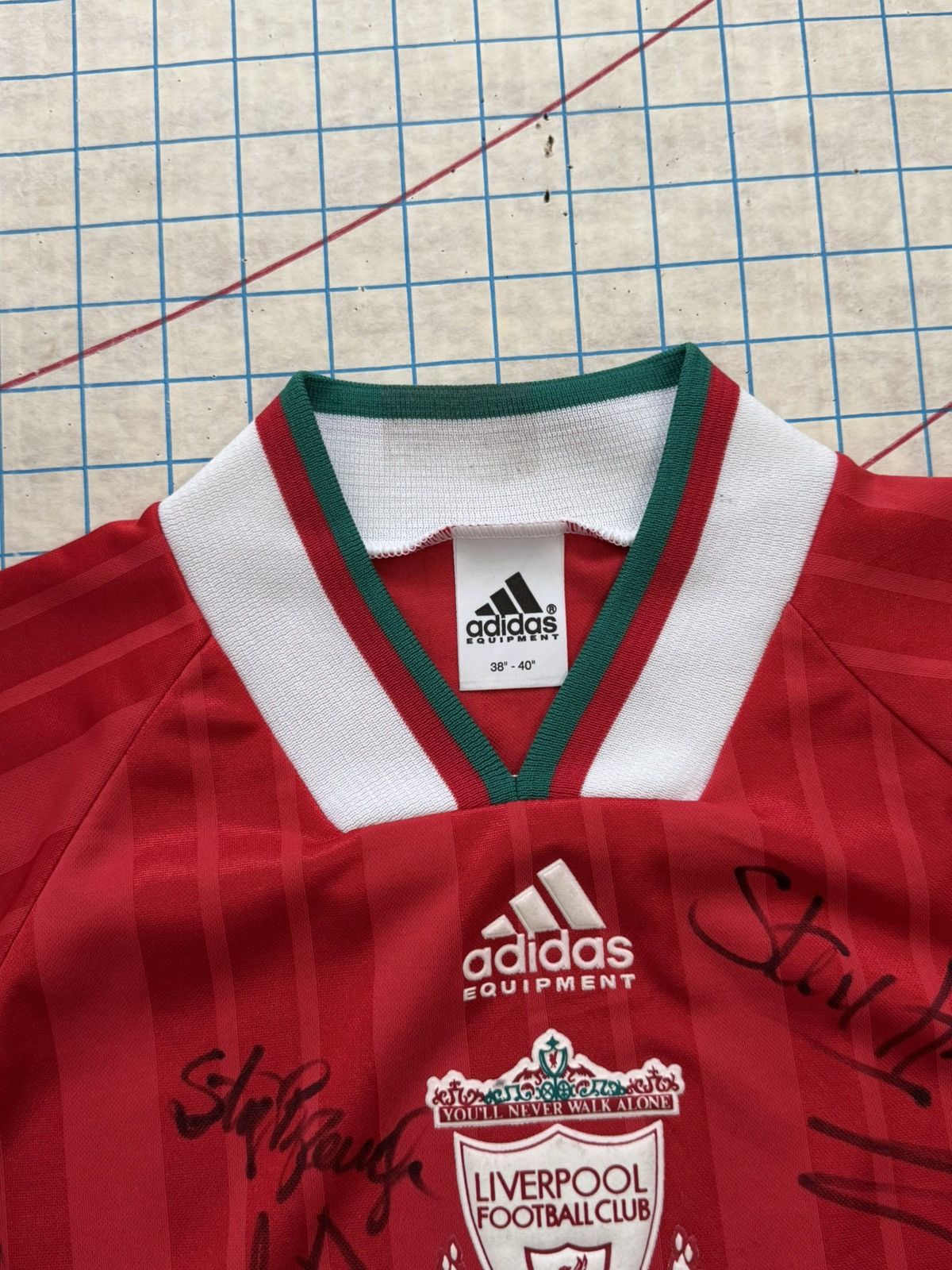 Adidas × Vintage Vintage Adidas Equipment Liverpool Signed Jersey Red Medium Size US M / EU 48-50 / 2 - 10 Thumbnail