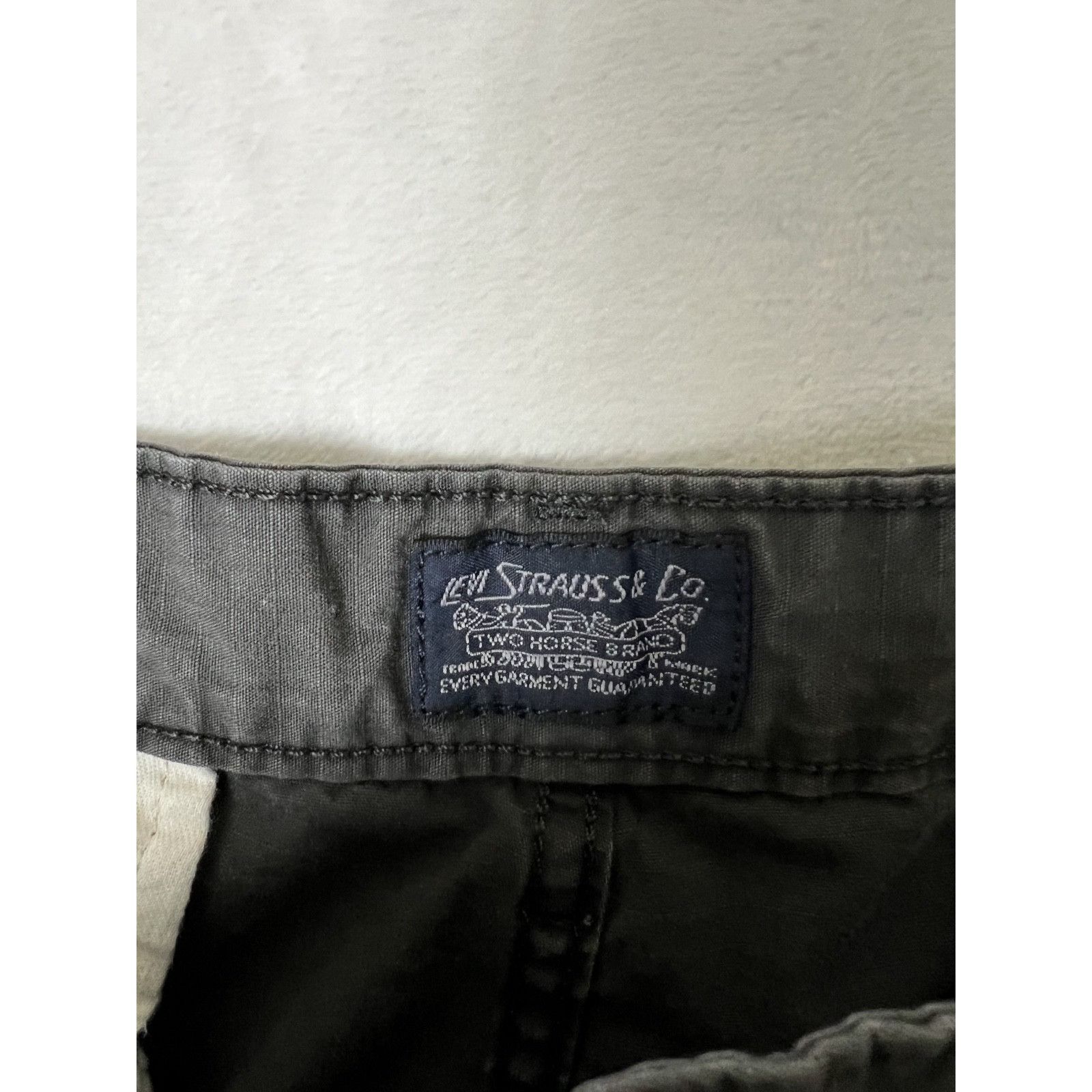 Levi's Levi’s Gray Cargo Shorts Size 38 Ripstop Y2K Baggy Size US 38 / EU 54 - 4 Thumbnail