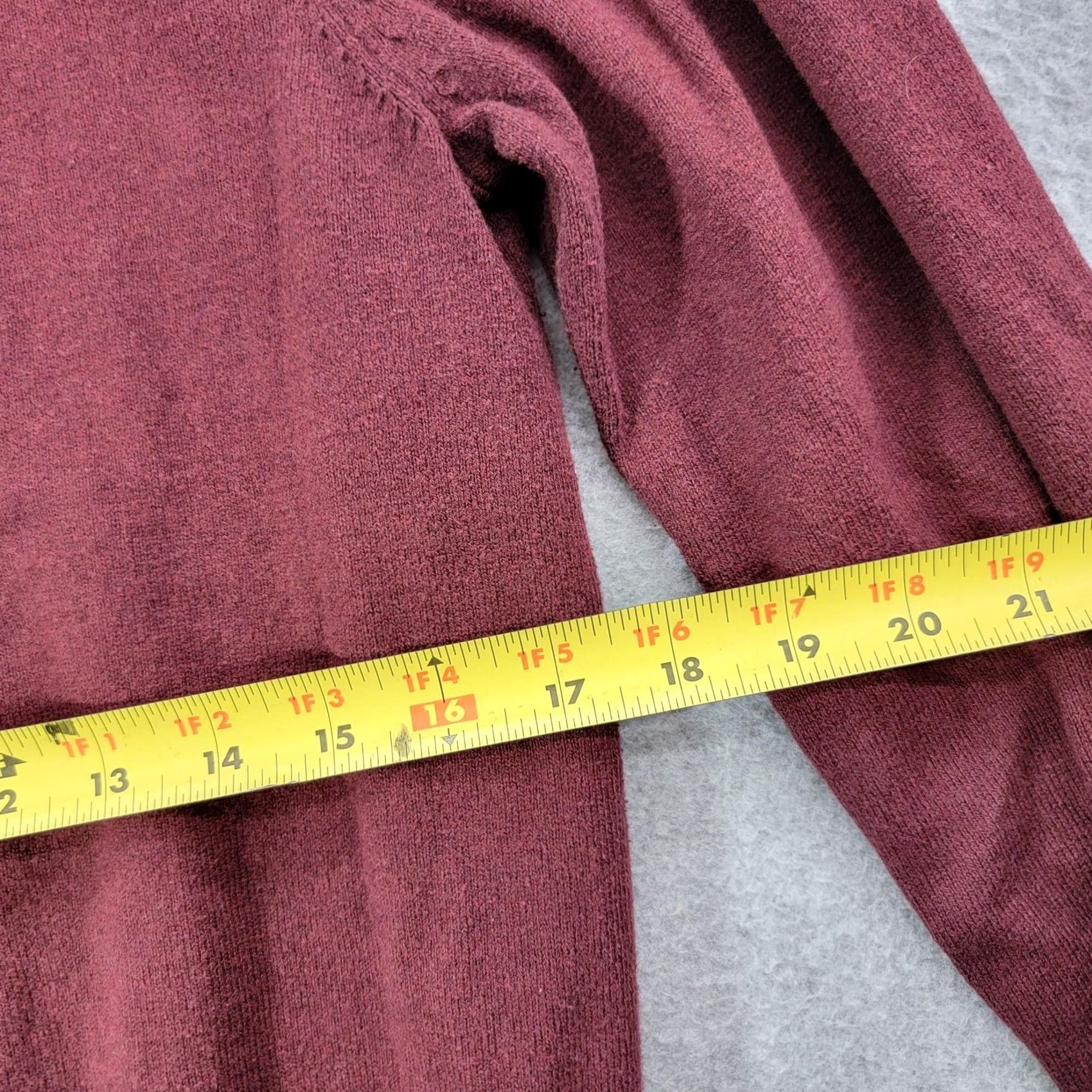 Eddie Bauer Eddie Bauer Sweater Mens S Red V-Neck Merino Knit Pullover Size US S / EU 44-46 / 1 - 6 Thumbnail