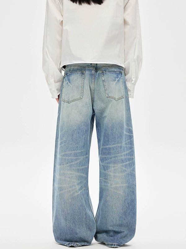 Vintage Men's American Retro Loose Straight Jeans with Whiskering Size US 32 / EU 48 - 4 Thumbnail