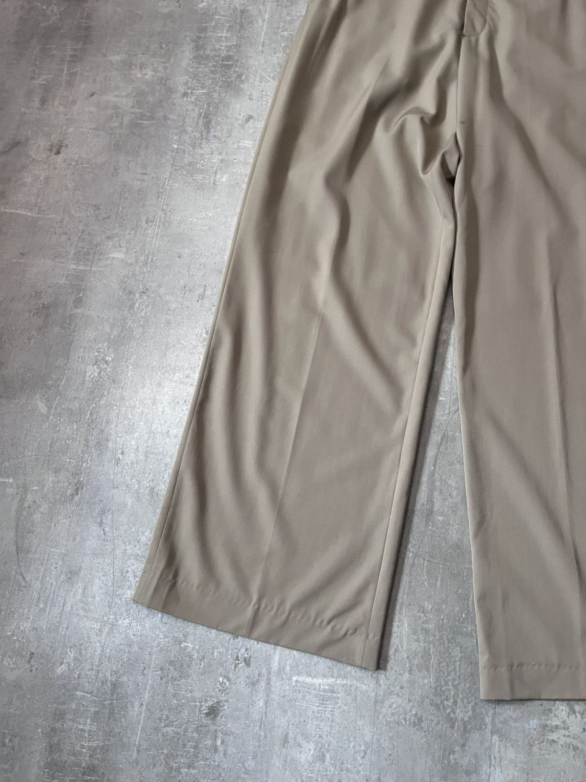 Dior Dior 2022 runway beige wool pants rare Size US 30 / EU 46 - 2 Thumbnail