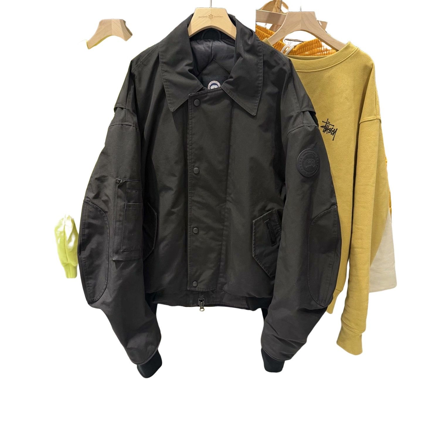 Canada Goose Canada Goose x Angel Chen Bomber Jacket Size L Size US L / EU 52-54 / 3 - 1 Thumbnail