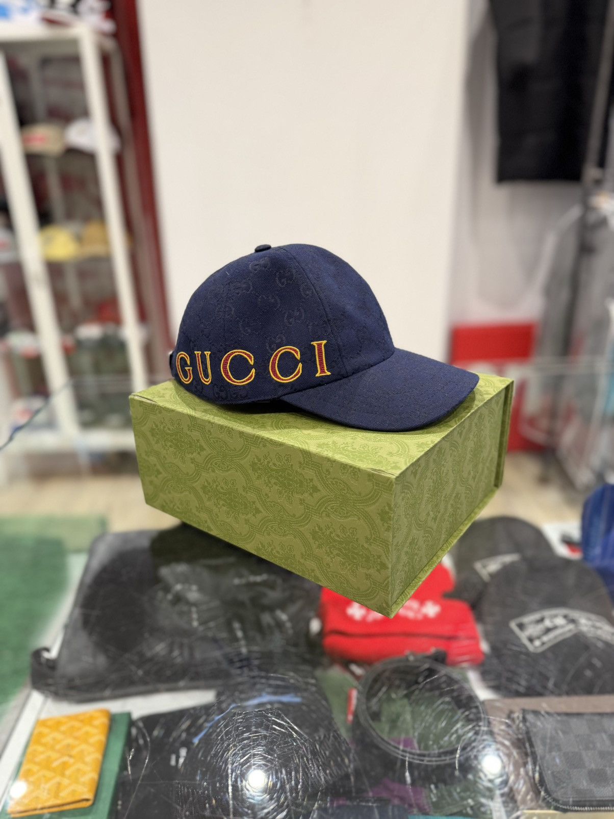 Gucci Gucci GG Canvas baseball hat navy blue Size: L Size ONE SIZE - 1 Thumbnail