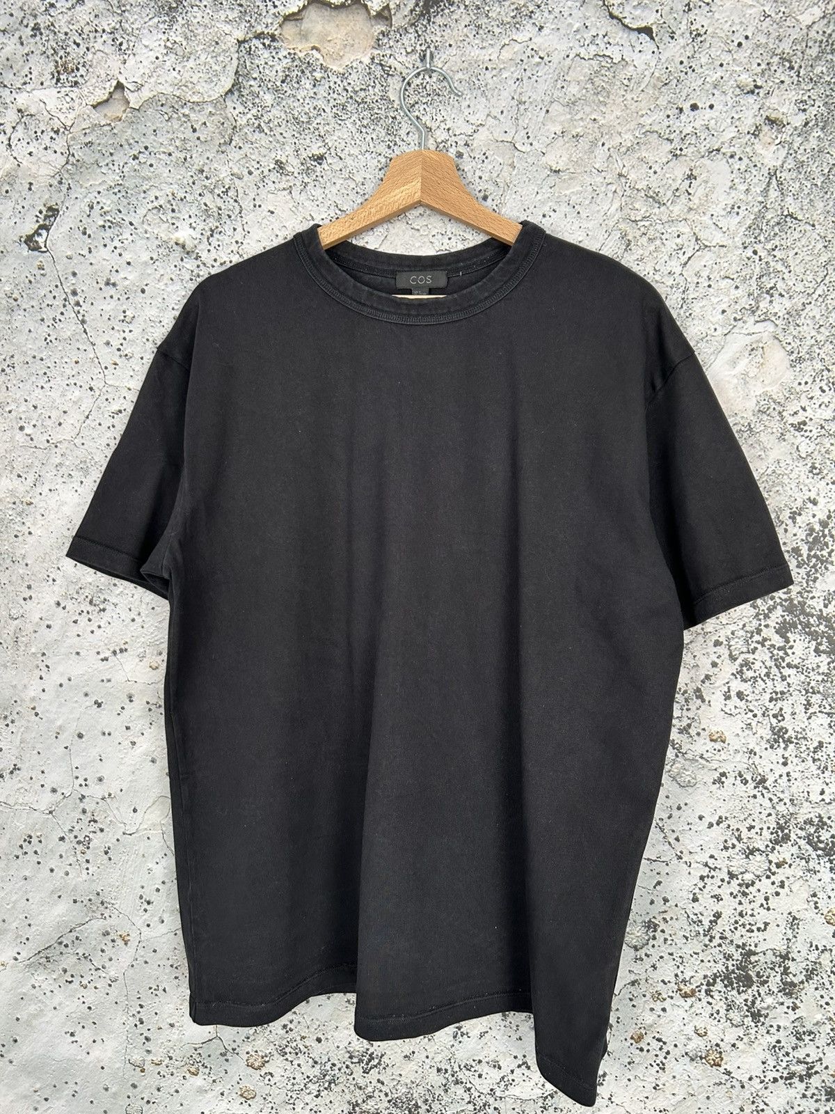 Designer COS Avant Garde Black Blank Tee Heavy Grunge Designer Size US M / EU 48-50 / 2 - 1 Thumbnail