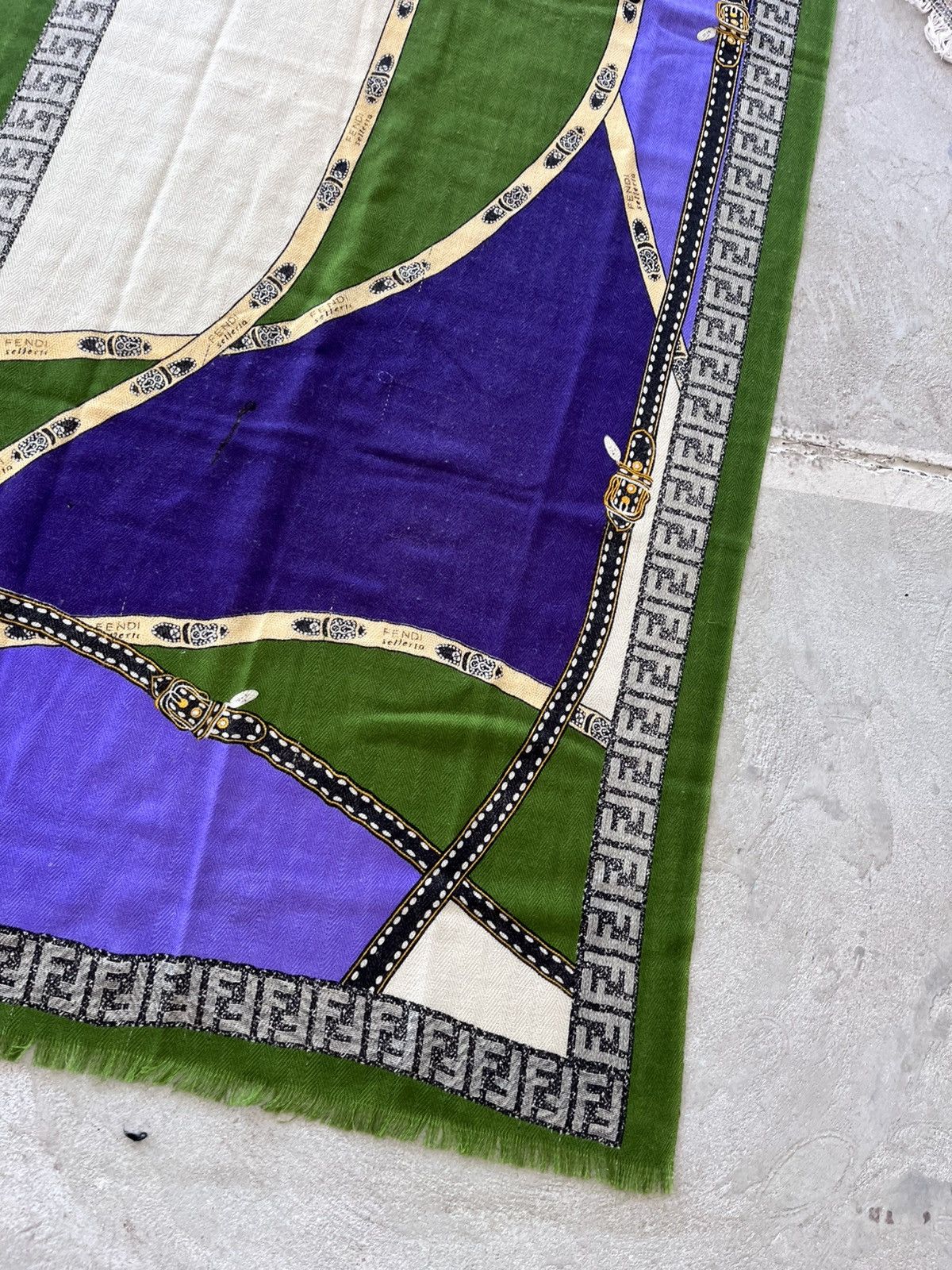 Fendi Rare 70s 80s Vintage Fendi Scarf Luxury Archive Y2K Size ONE SIZE - 3 Thumbnail