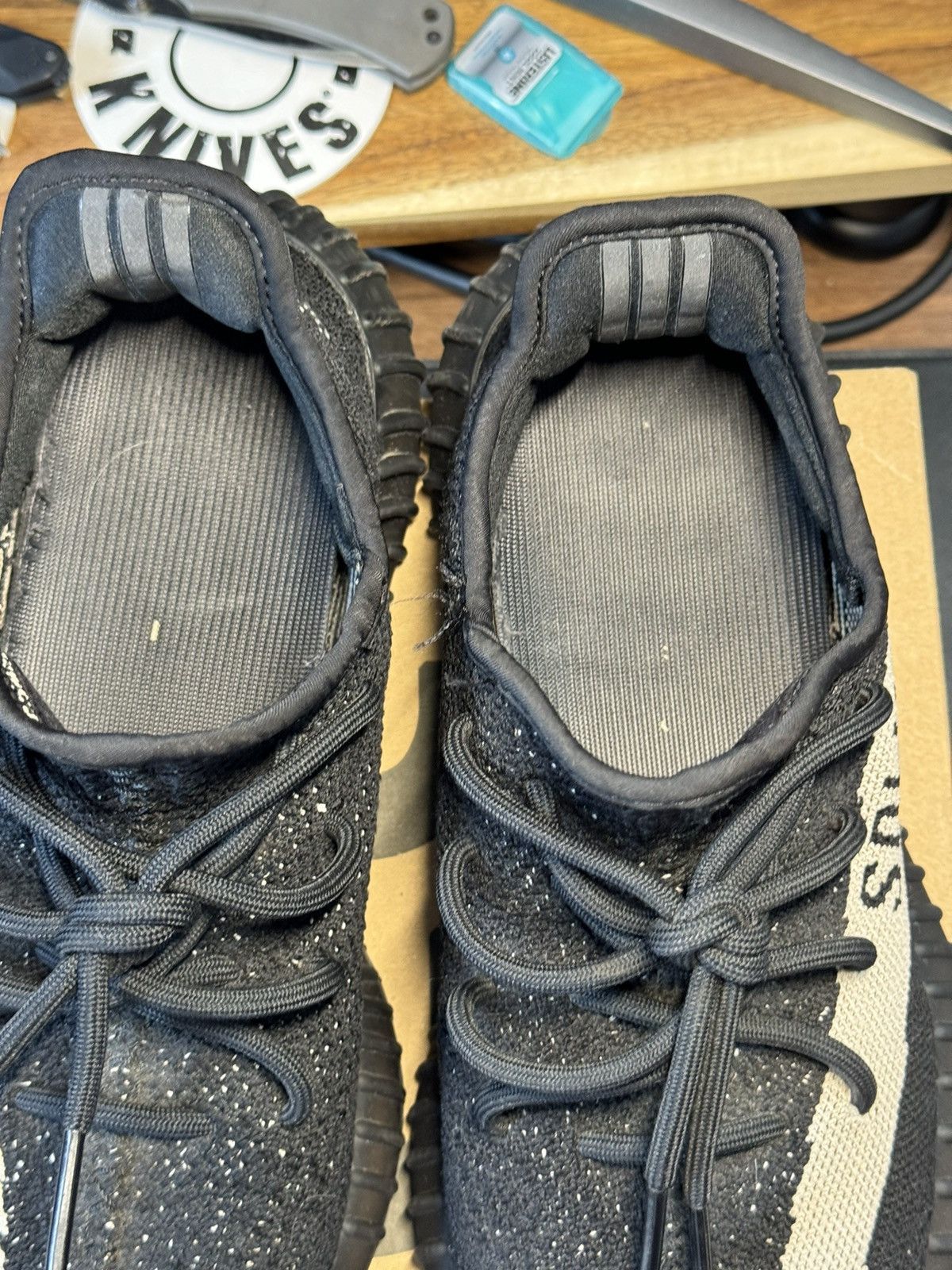 Adidas × Kanye West × Yeezy Yeezy Boost 350 V2 Oreo - 9.5M - Good Condition Size US 9.5 / EU 42-43 - 13 Thumbnail