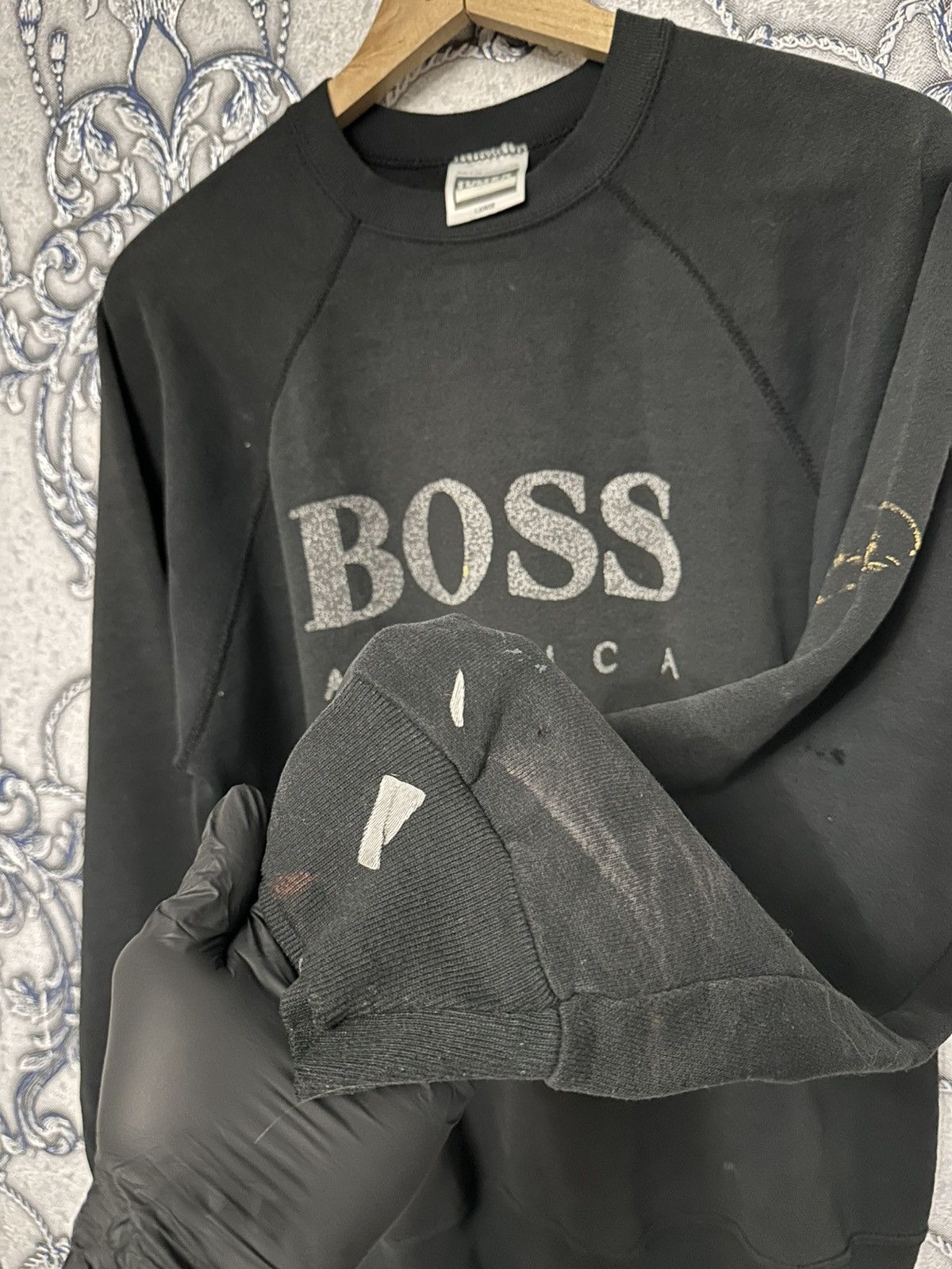 Tultex BOSS AMERICA 90s Distressed Faded Rare💥 Vintage Sweatshirt Size US M / EU 48-50 / 2 - 5 Thumbnail
