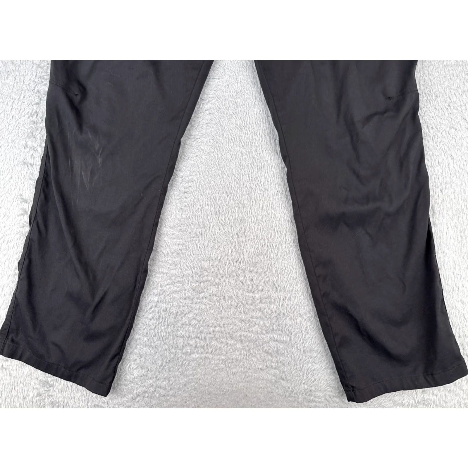 Wrangler Wrangler Pants Men 30 Gray Nylon Blend Cargo 30x30 Adult 30 Straight Leg Size US 30 / EU 46 - 2 Thumbnail
