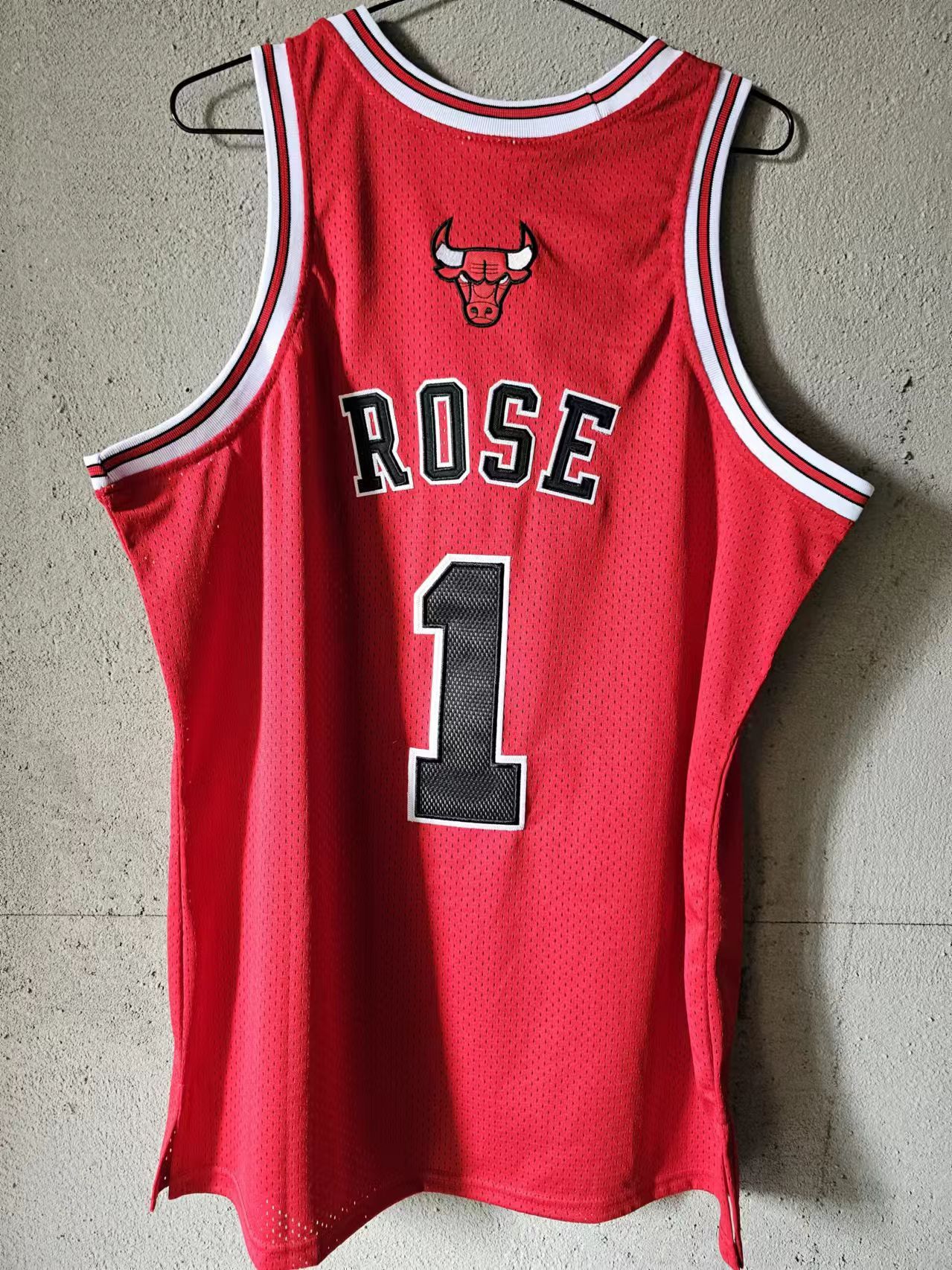 Derrick rose stitched jersey deals