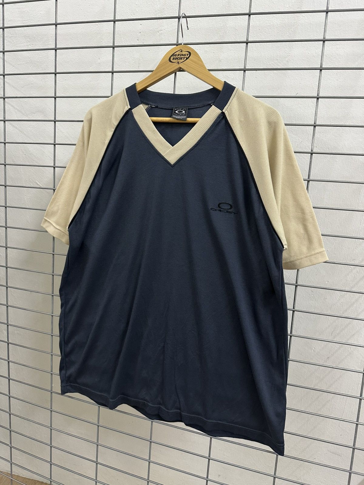 Oakley Rare And Beautiful Vintage 90’s Oakley Software Jersey Knit Size US XL / EU 56 / 4 - 3 Thumbnail