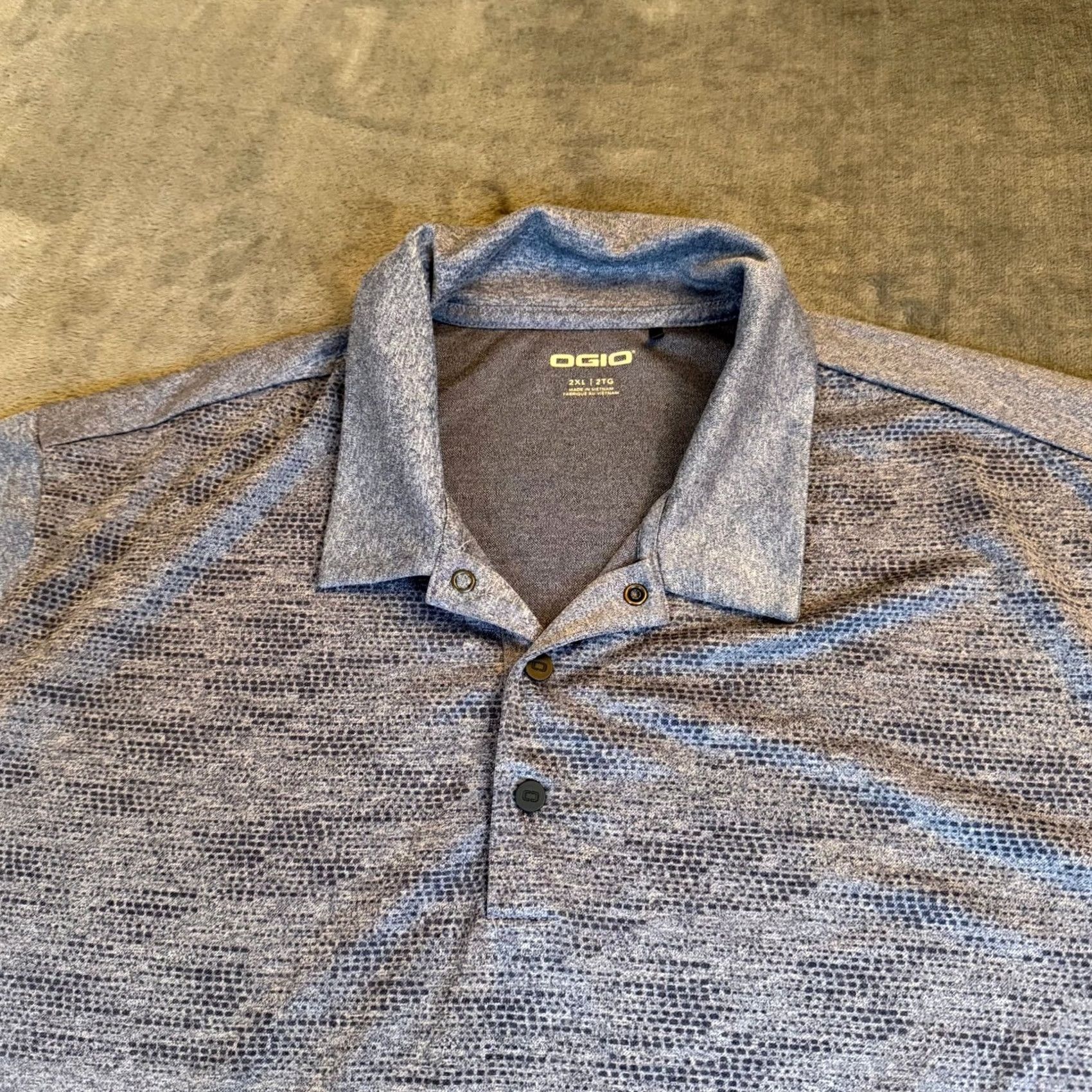 Vintage OGIO Golf Polo Shirt 2XL Mens Short Sleeve Blue Geometric Embroidered Logo Casual Activewear Shirt Size US XXL / EU 58 / 5 - 2 Thumbnail