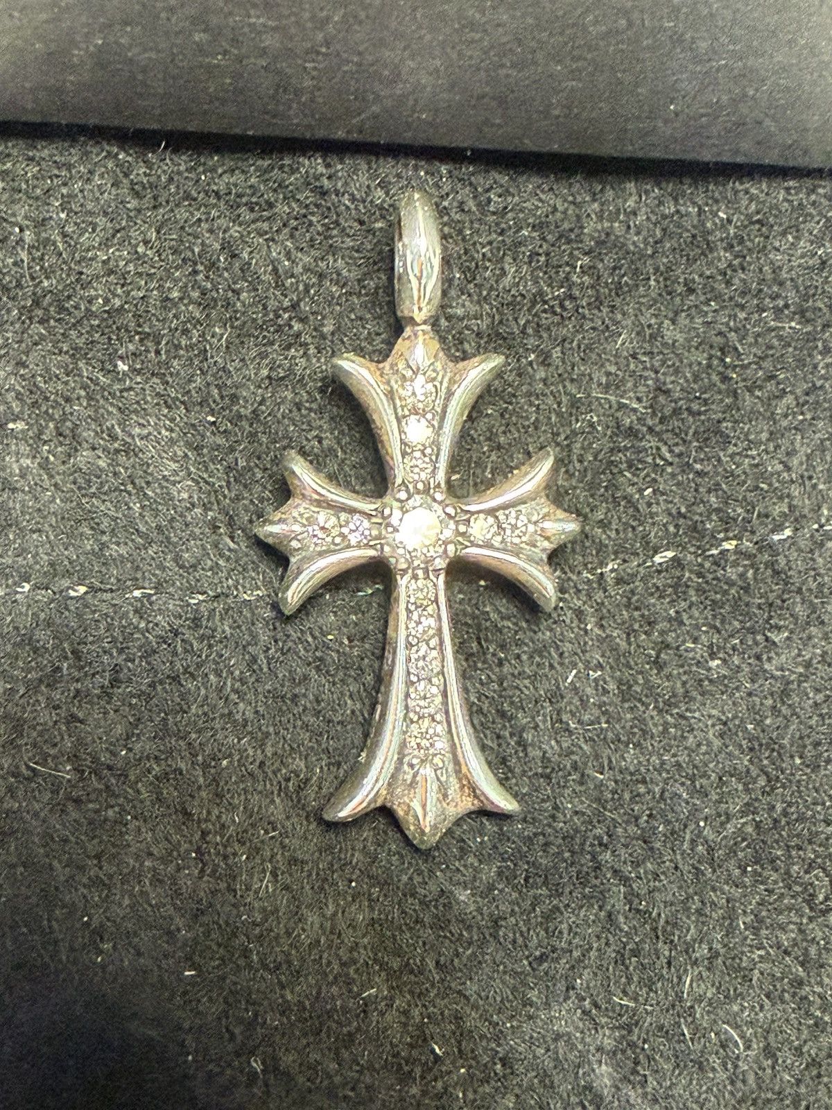 Chrome Hearts Tiny Cross Charm Silver with Pave Diamond Size ONE SIZE - 7 Thumbnail