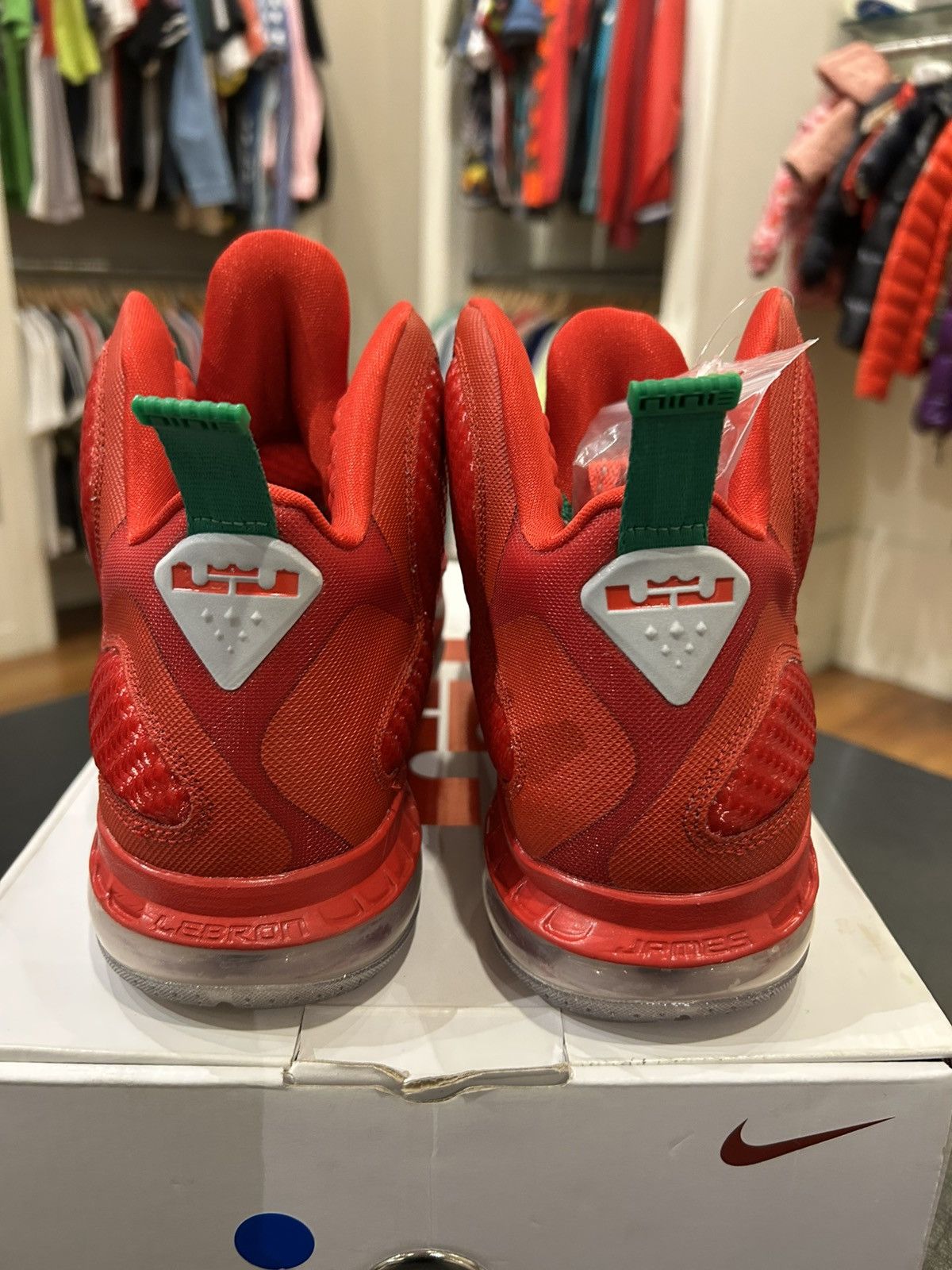 Nike Nike Lebron 9 ‘Christmas’ Size US 11 / EU 44 - 3 Thumbnail