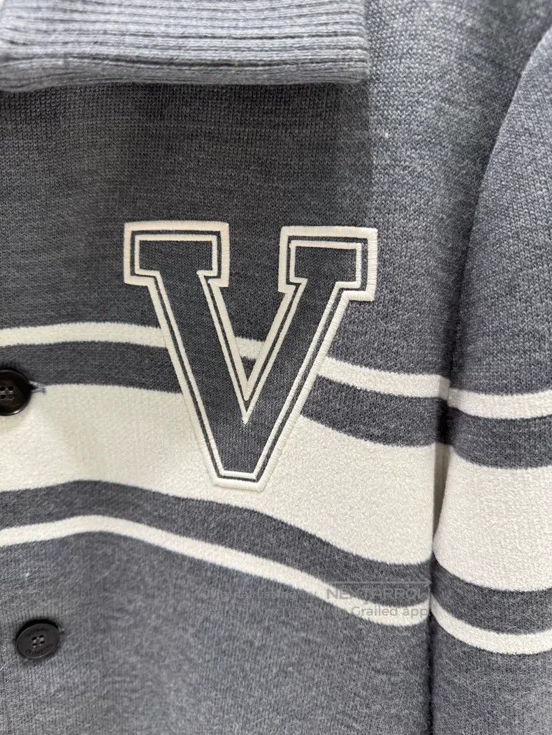 Valentino Valentino Gray striped knitted cardigan Size M / US 6-8 / IT 42-44 - 2 Thumbnail