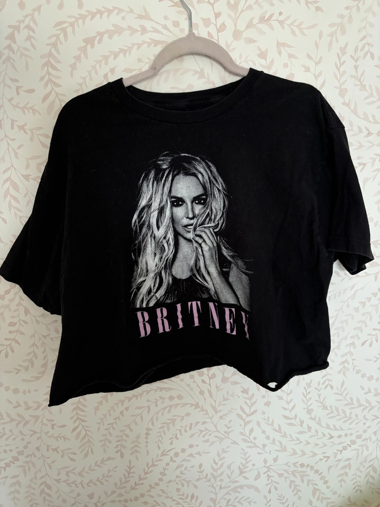 Designer Britney Spears Vintage Crop Top - Large Graphic Tee Size XL / US 12-14 / IT 48-50 - 1 Thumbnail