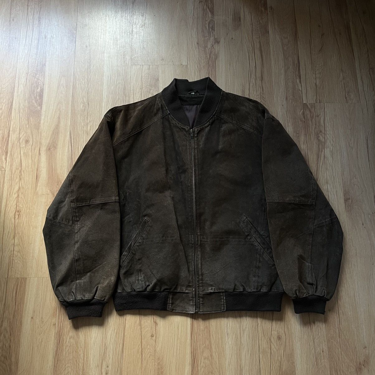Vintage Vintage 90s Leather bomber boxy jacket with silk inner Size US L / EU 52-54 / 3 - 1 Thumbnail