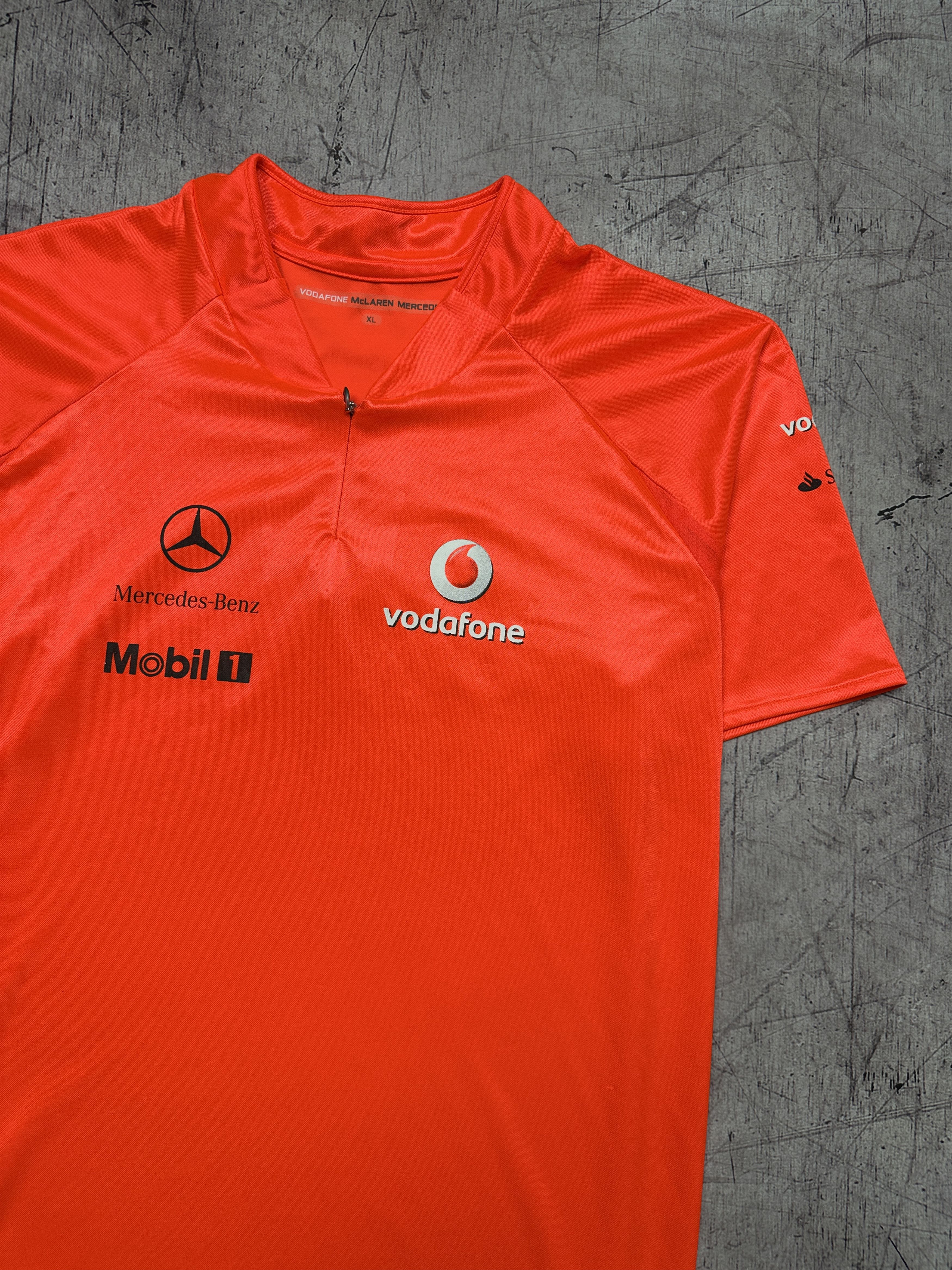 Mercedes-Benz Mercedes Benz Vodafone Racing Team Mens T-Shirt Size US XL / EU 56 / 4 - 2 Thumbnail