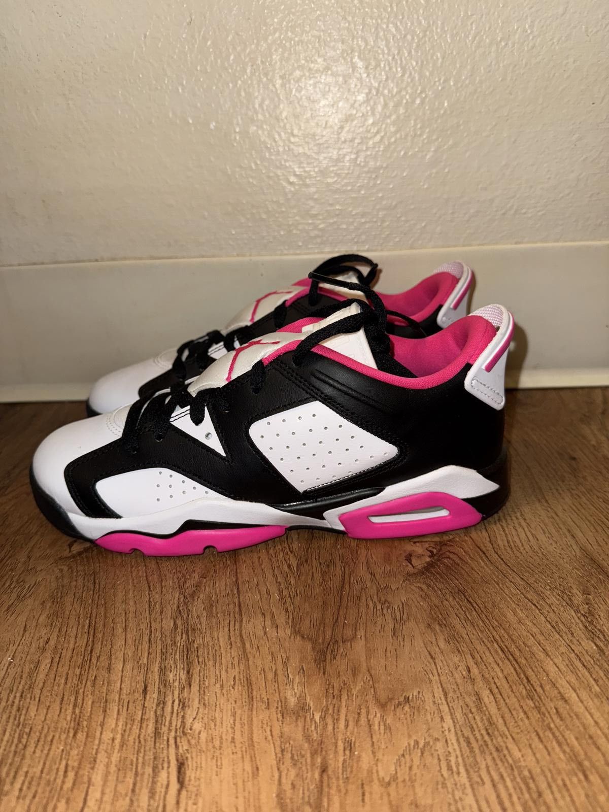 Nike Jordan 6 Retro Low Fierce Pink (Gs) Size US 6.5 / IT 36.5 - 5 Thumbnail