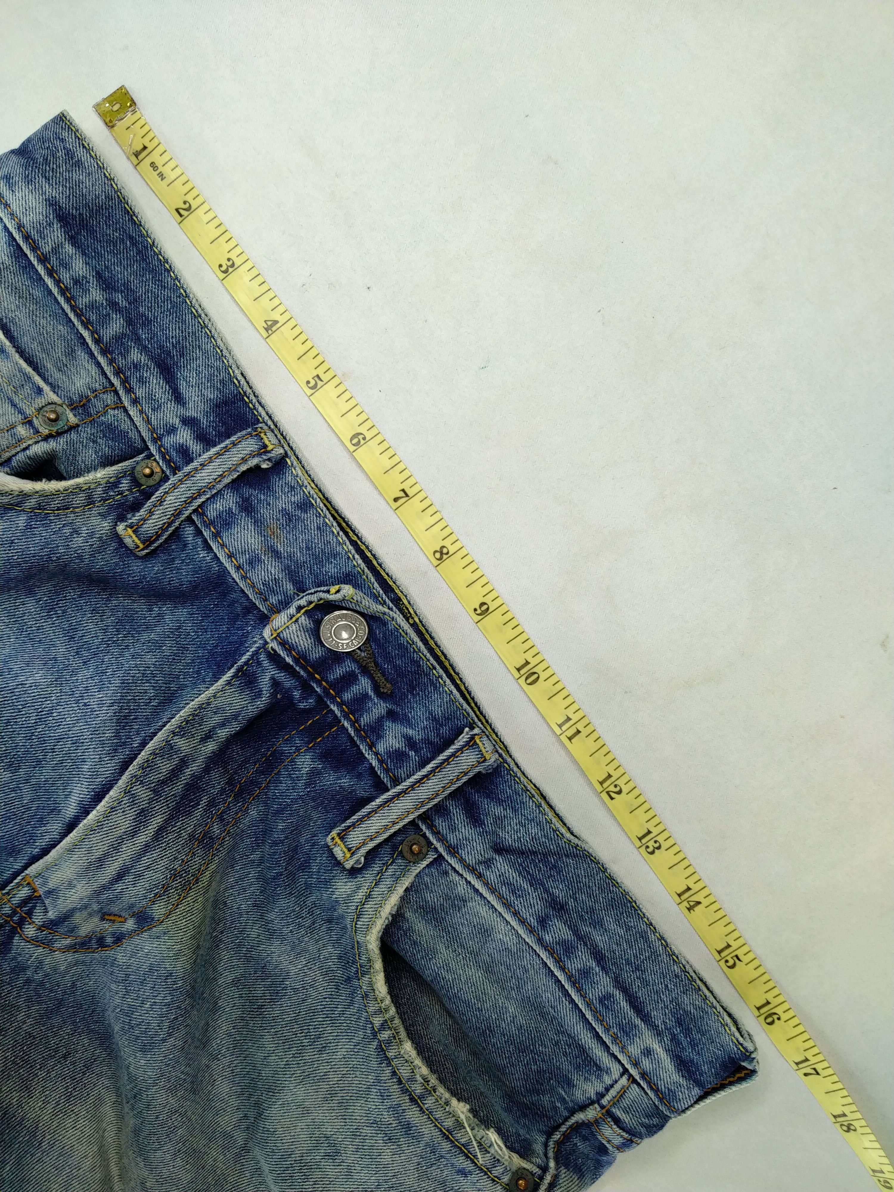 Levi's Vintage Levi's 513 Distressed 32 x 30 Denim -JN318 Size US 32 / EU 48 - 5 Thumbnail