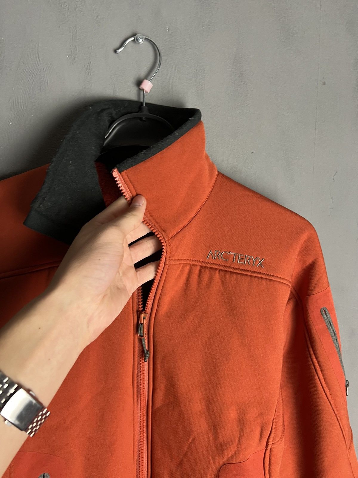 Arc'teryx Vintage Arcteryx Gamma Softshell Zip Up Jacket Womens Size S Size US S / EU 44-46 / 1 - 4 Thumbnail