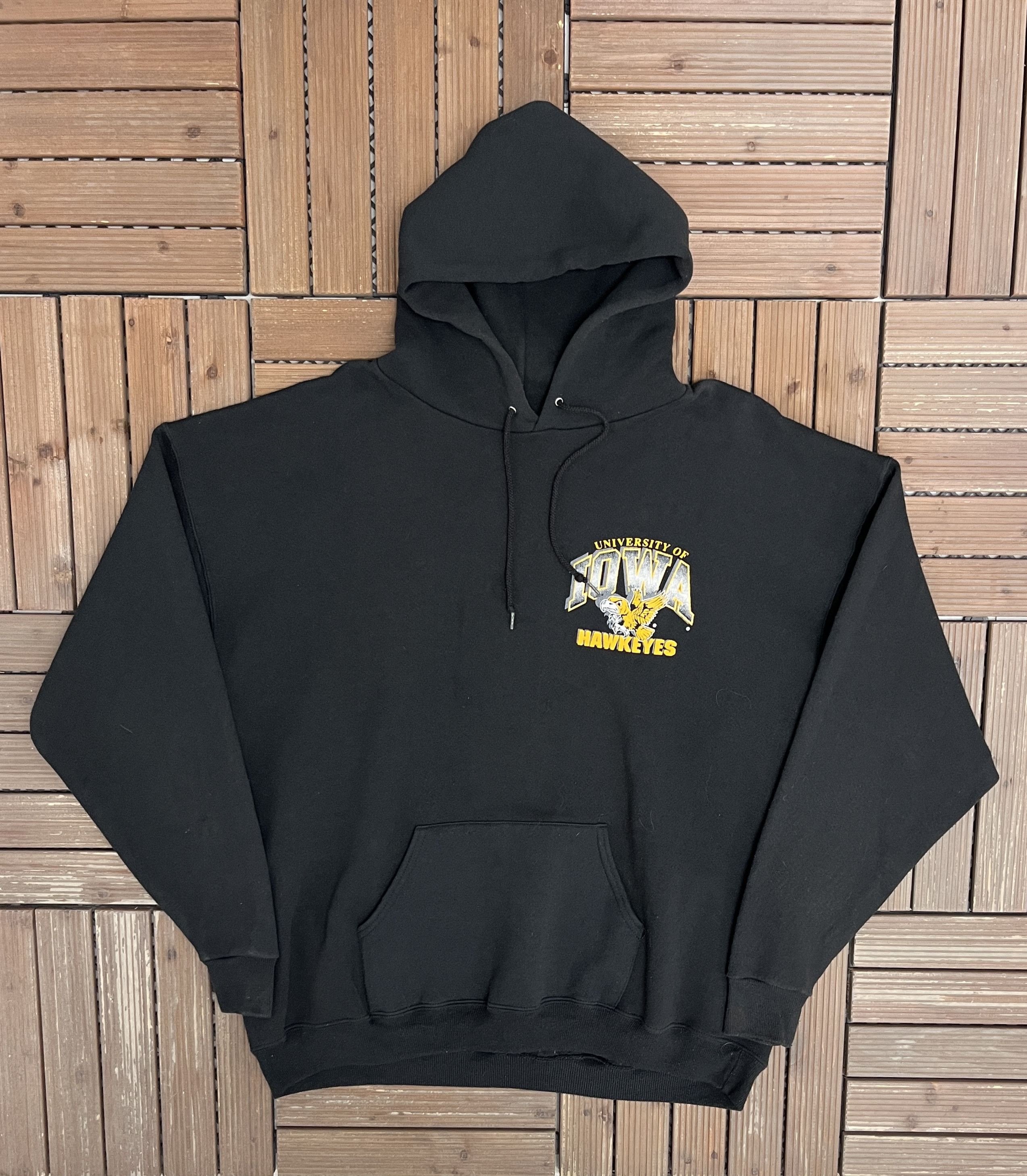 Vintage Iowa Hawkeyes Vintage Black Hoodie Sweatshirt Size US XL / EU 56 / 4 - 1 Thumbnail