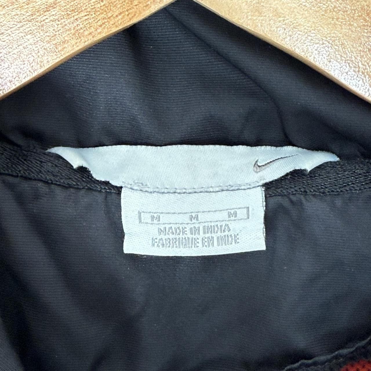 Nike Nike Vintage 90s Anorak Black Windbreaker Center Swoosh Size US L / EU 52-54 / 3 - 6 Thumbnail