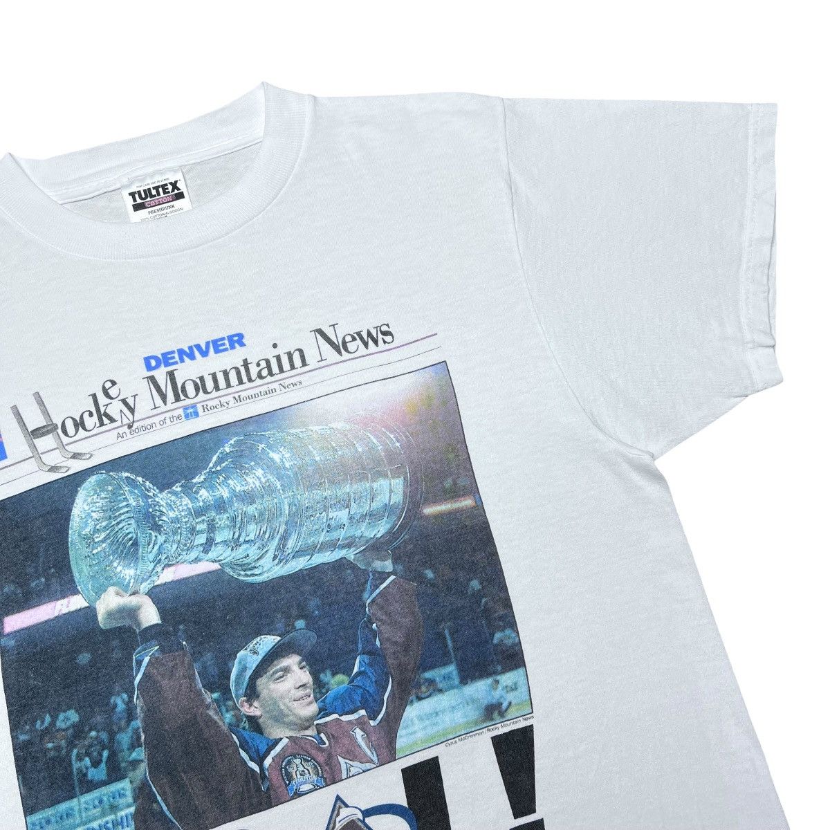NHL 1996 NHL Colorado Avalanche Stanley Cup Champions News Tee Size US M / EU 48-50 / 2 - 5 Thumbnail