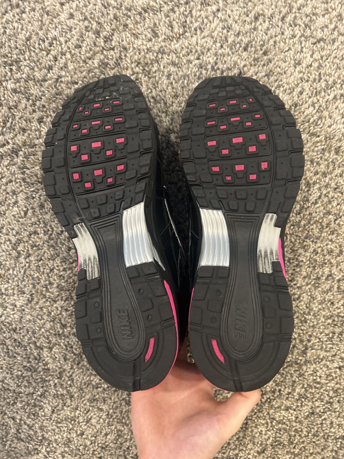 Nike Nike p6000 black and pink Size US 10.5 / EU 43-44 - 5 Thumbnail