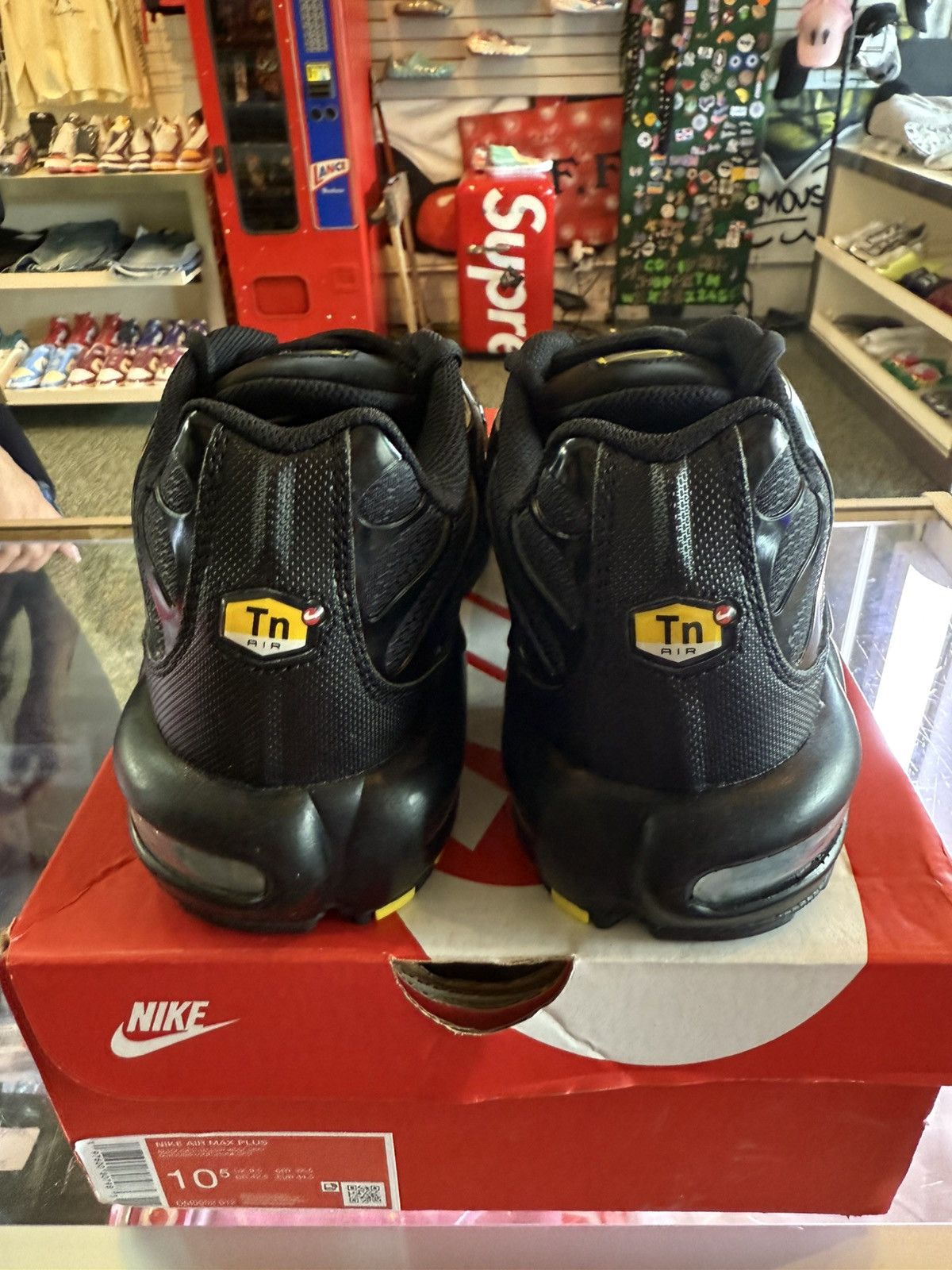 Nike Nike Airmax plus Size US 10.5 / EU 43-44 - 3 Thumbnail