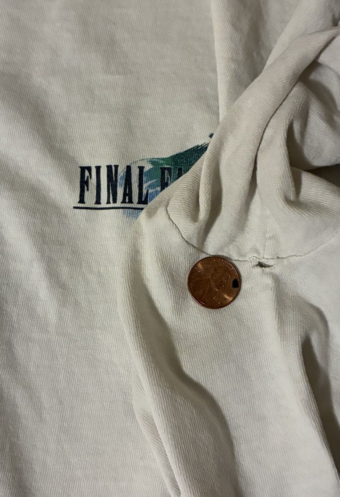 Vintage Vintage Final Fantasy Promo T-shirt Size US XL / EU 56 / 4 - 9 Thumbnail