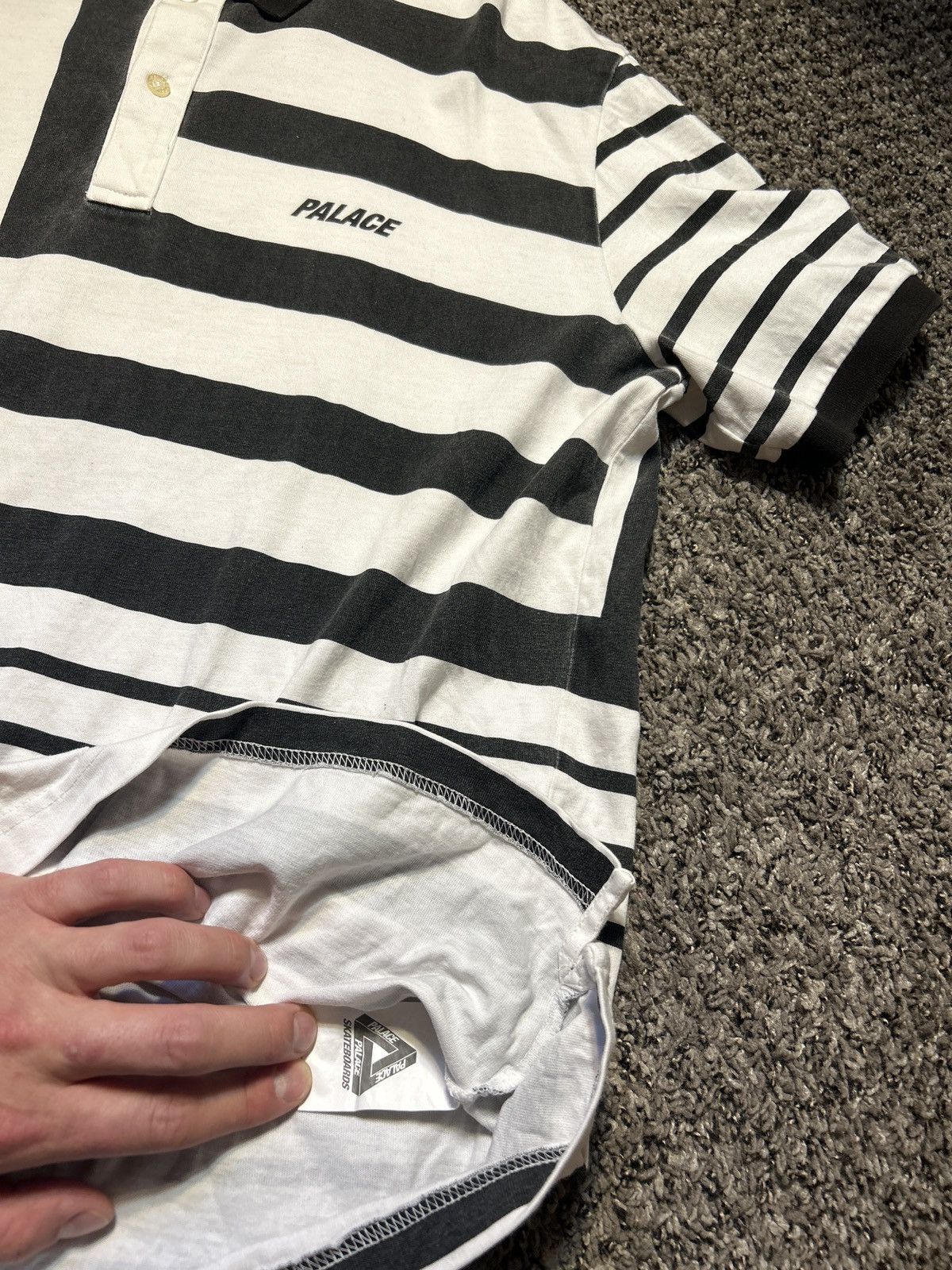 Palace Palace (referee shirt) Size US L / EU 52-54 / 3 - 5 Thumbnail