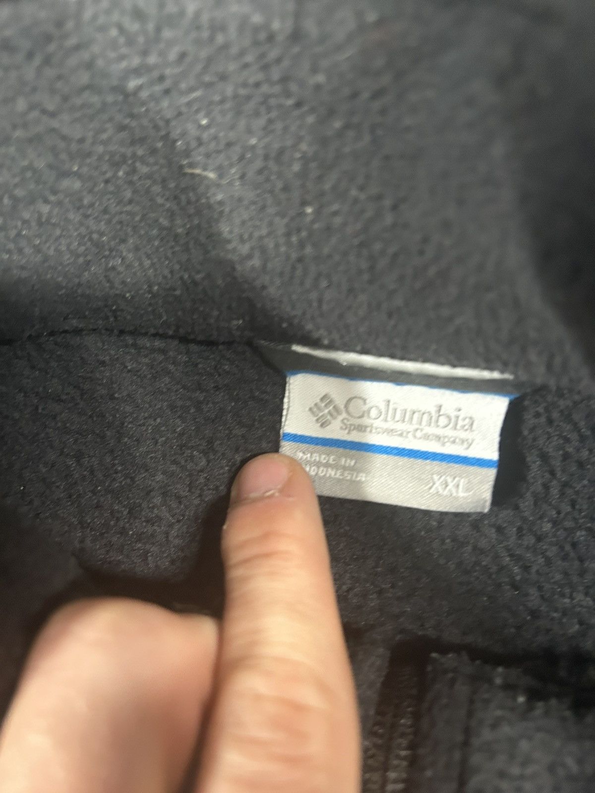 Columbia × Vintage Crazy Y2K Essential Black Columbia Zip Up Fleece Sweatshirt Size US XL / EU 56 / 4 - 3 Thumbnail