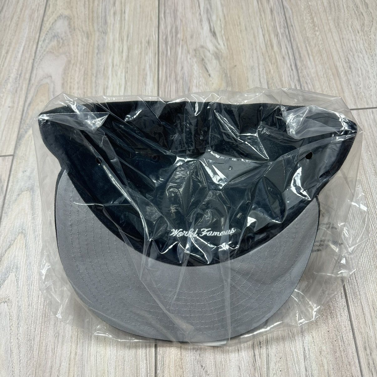 New Era × Supreme Supreme Championship Box Logo Fitted Hat Black Deadstock Size ONE SIZE - 7 Thumbnail